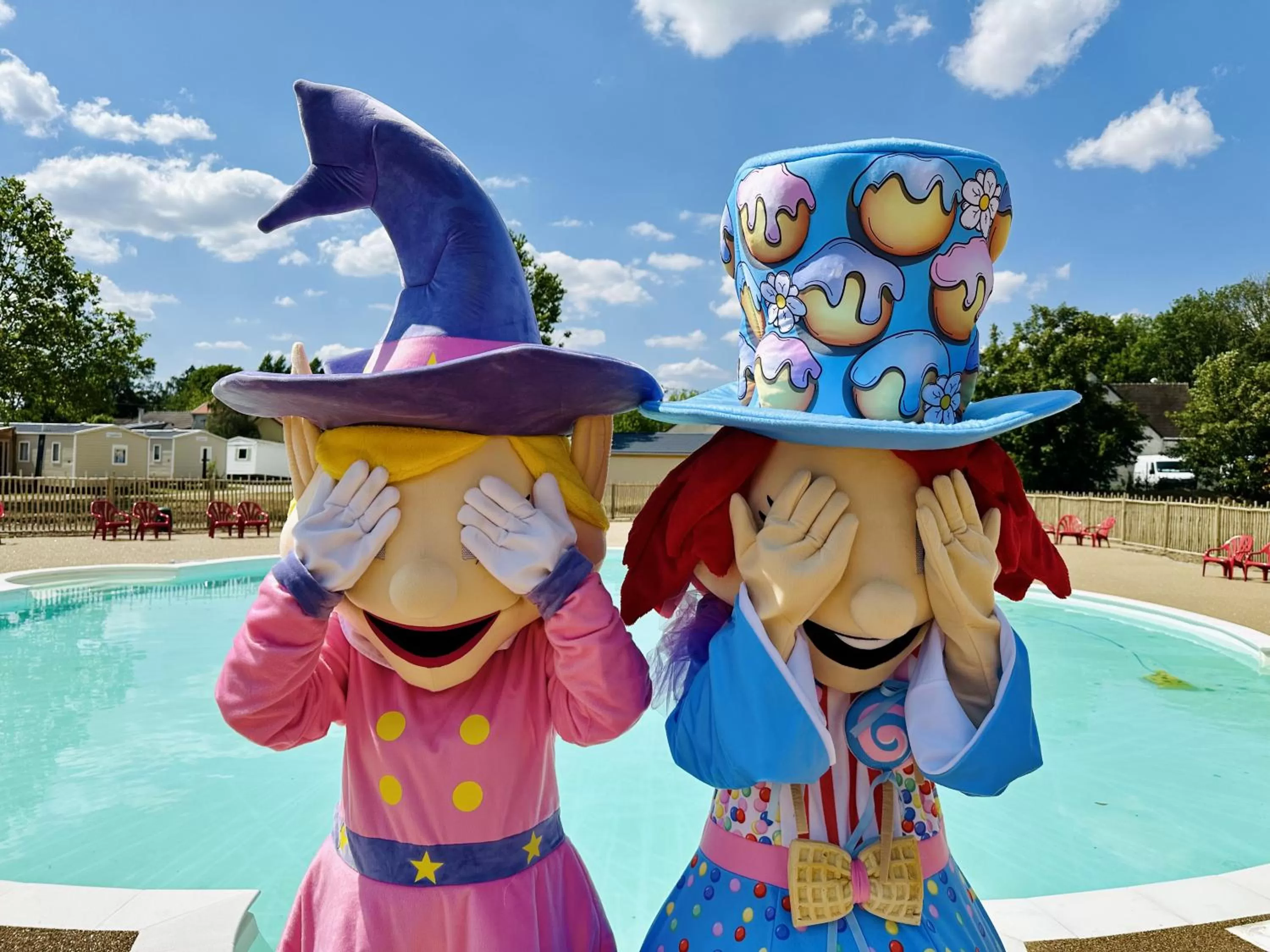 Swimming pool in Camping Le Parc de Paris