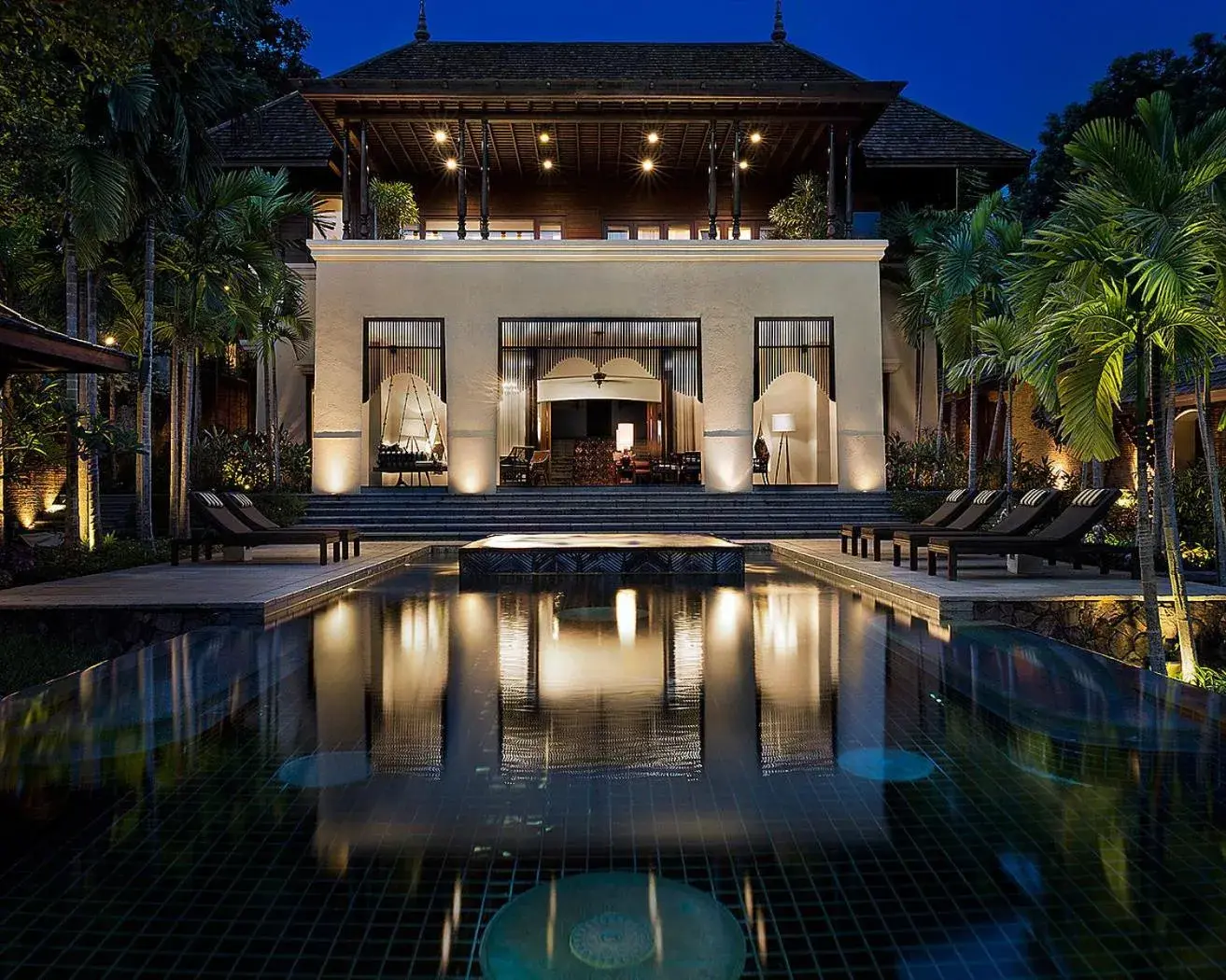 Swimming pool in Four Seasons Resort Chiang Mai Swimming pool in Four Seasons Resort Chiang Mai