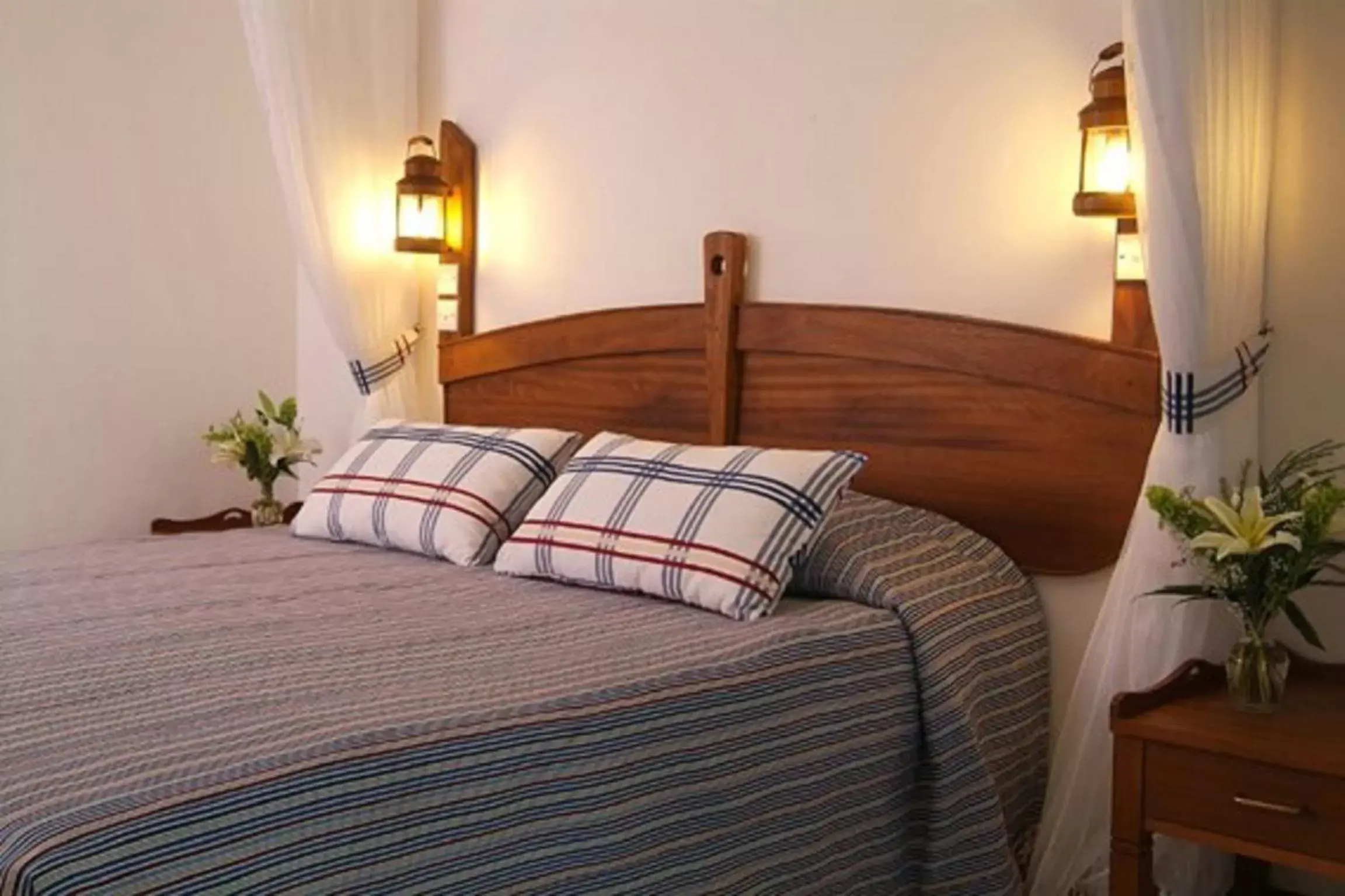 Decorative detail, Bed in Voyager Beach Resort