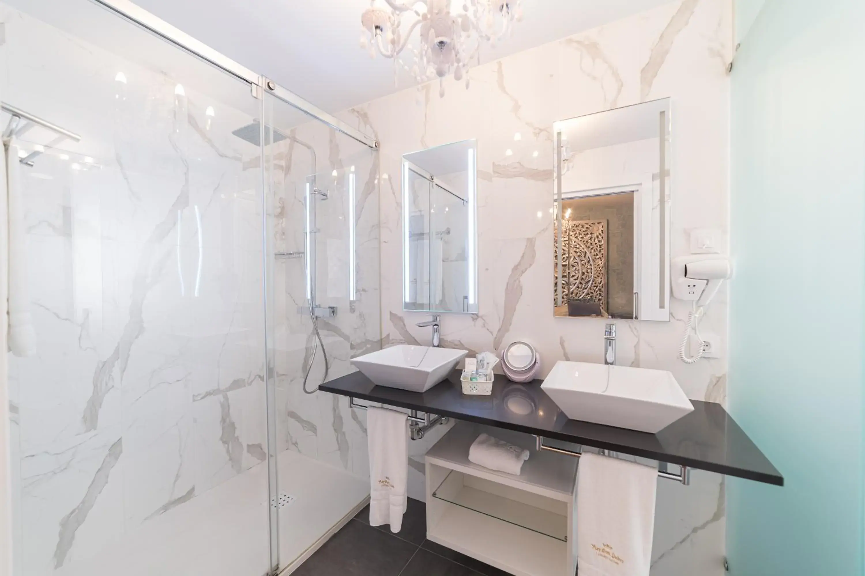 Bathroom in Rey Don Pedro Luxury Home