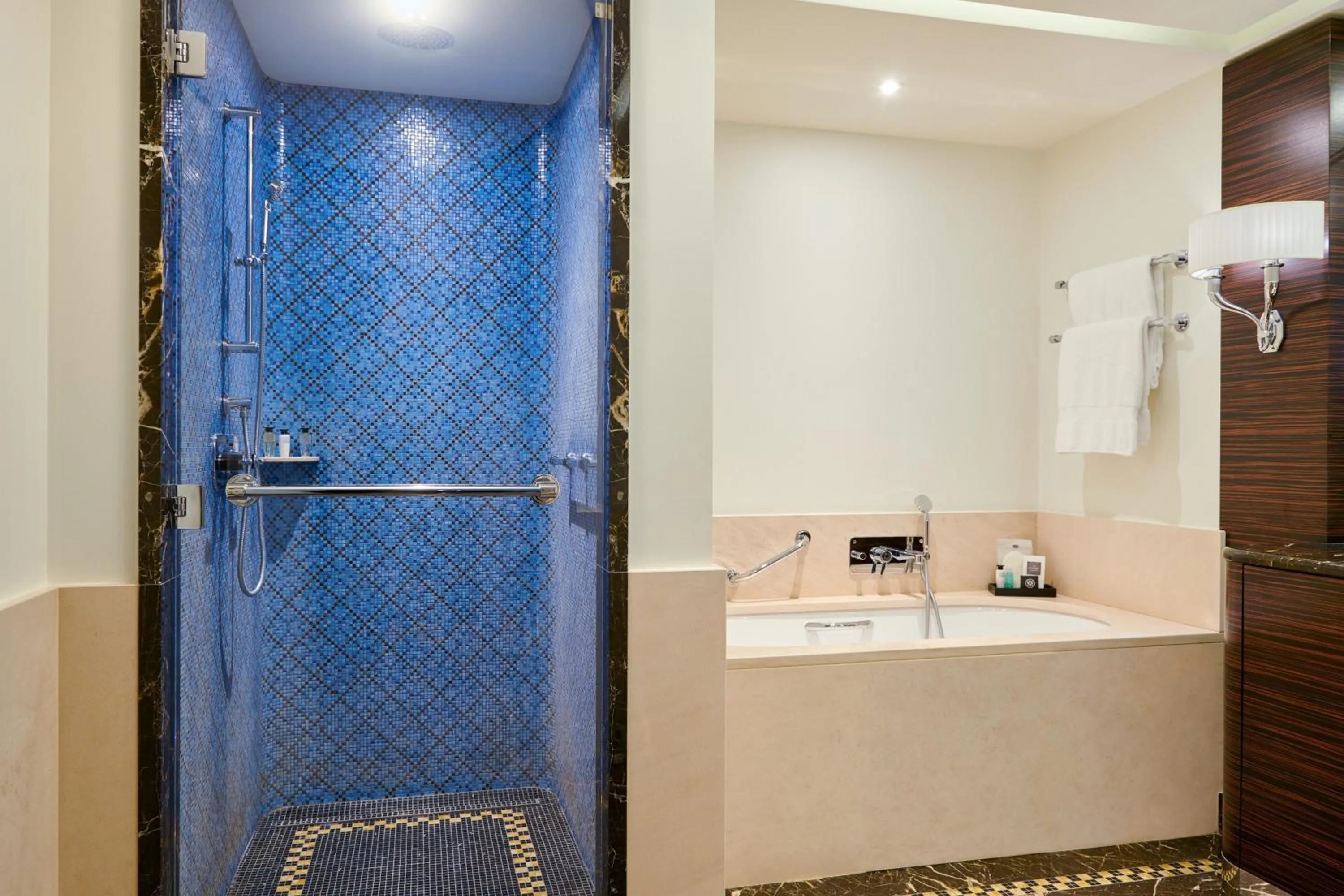 Bathroom in Prince de Galles, a Luxury Collection hotel, Paris