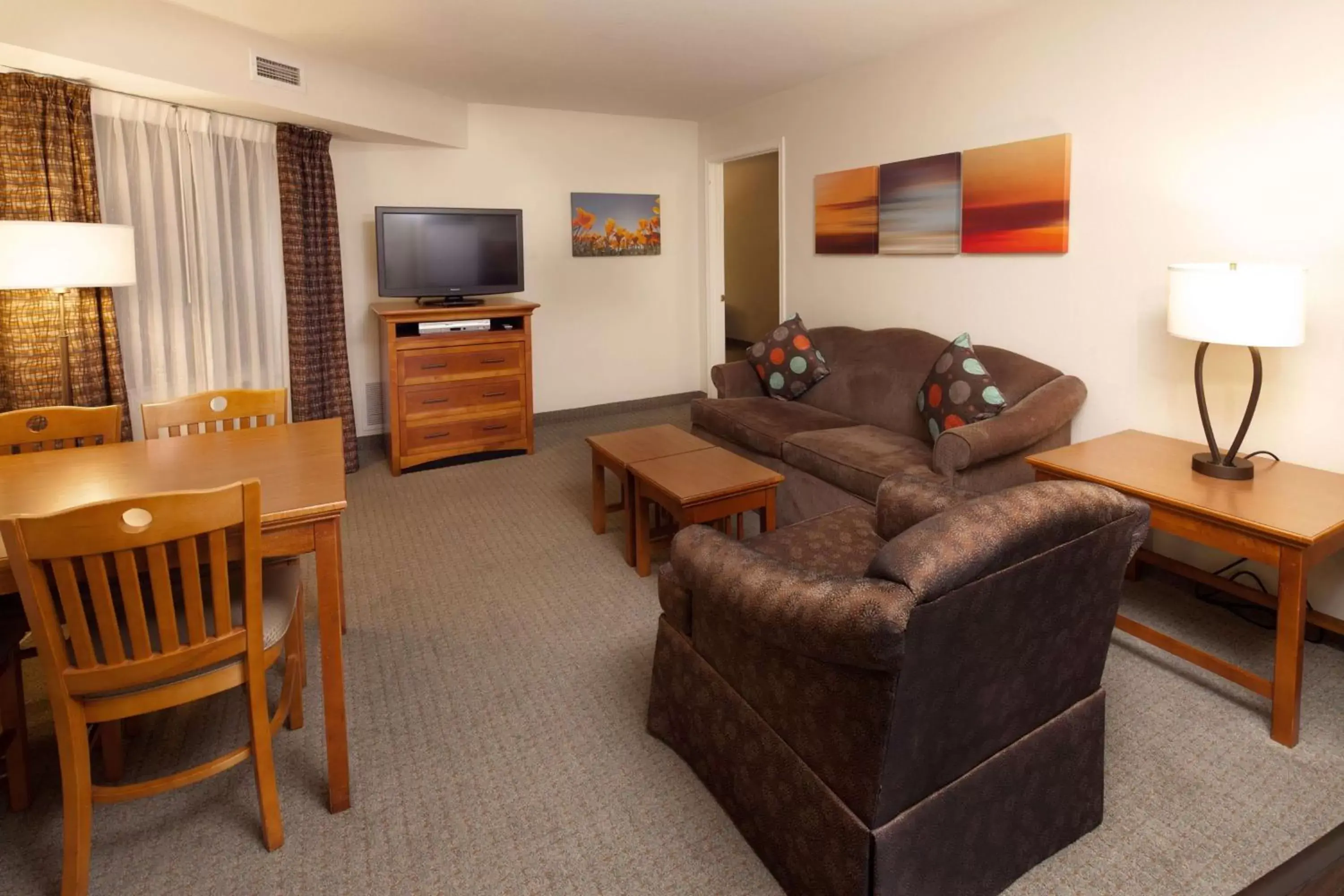 TV and multimedia, Seating Area in Sonesta ES Suites Denver South - Park Meadows