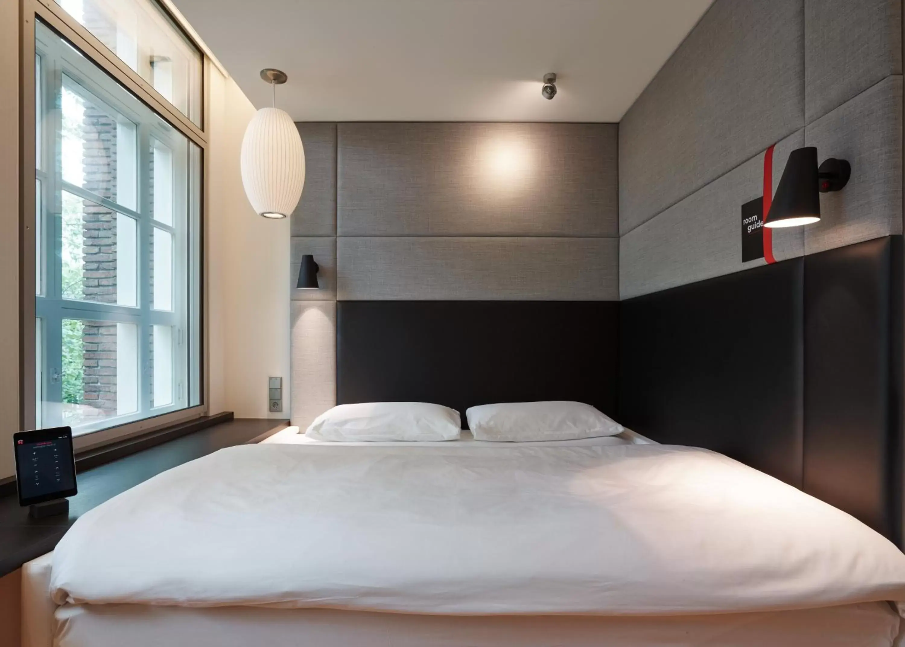 Bedroom, Bed in citizenM Amstel Amsterdam