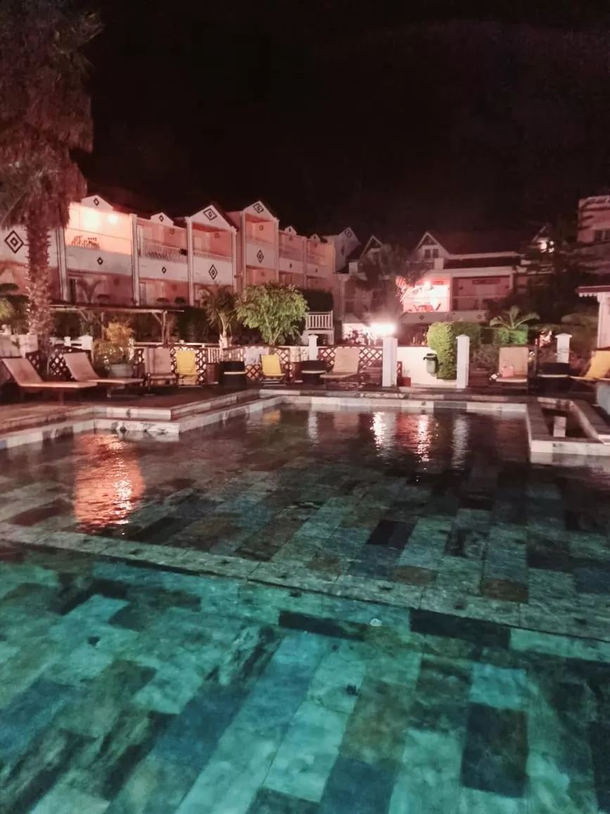 Swimming pool in Hotel Des Neiges