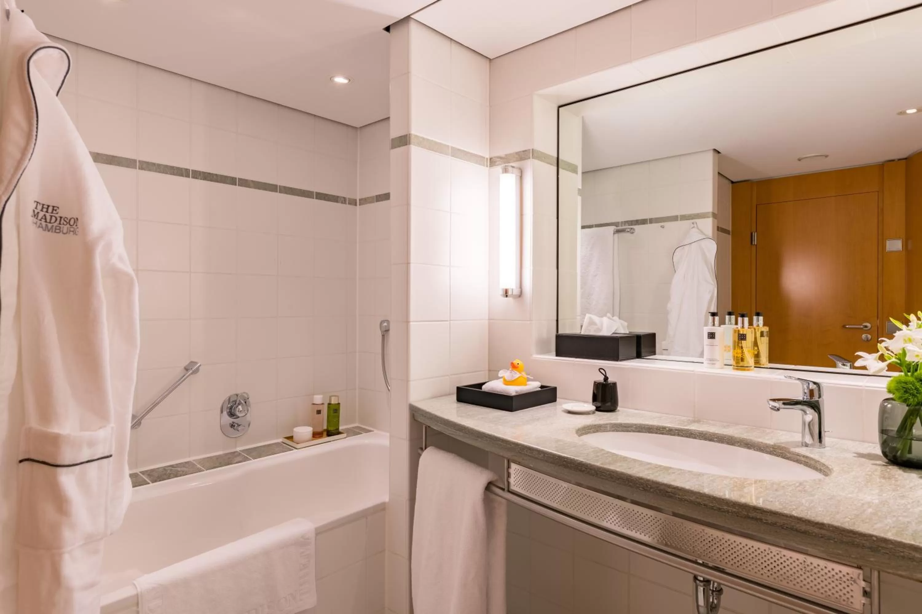 Bathroom in THE MADISON Hotel Hamburg