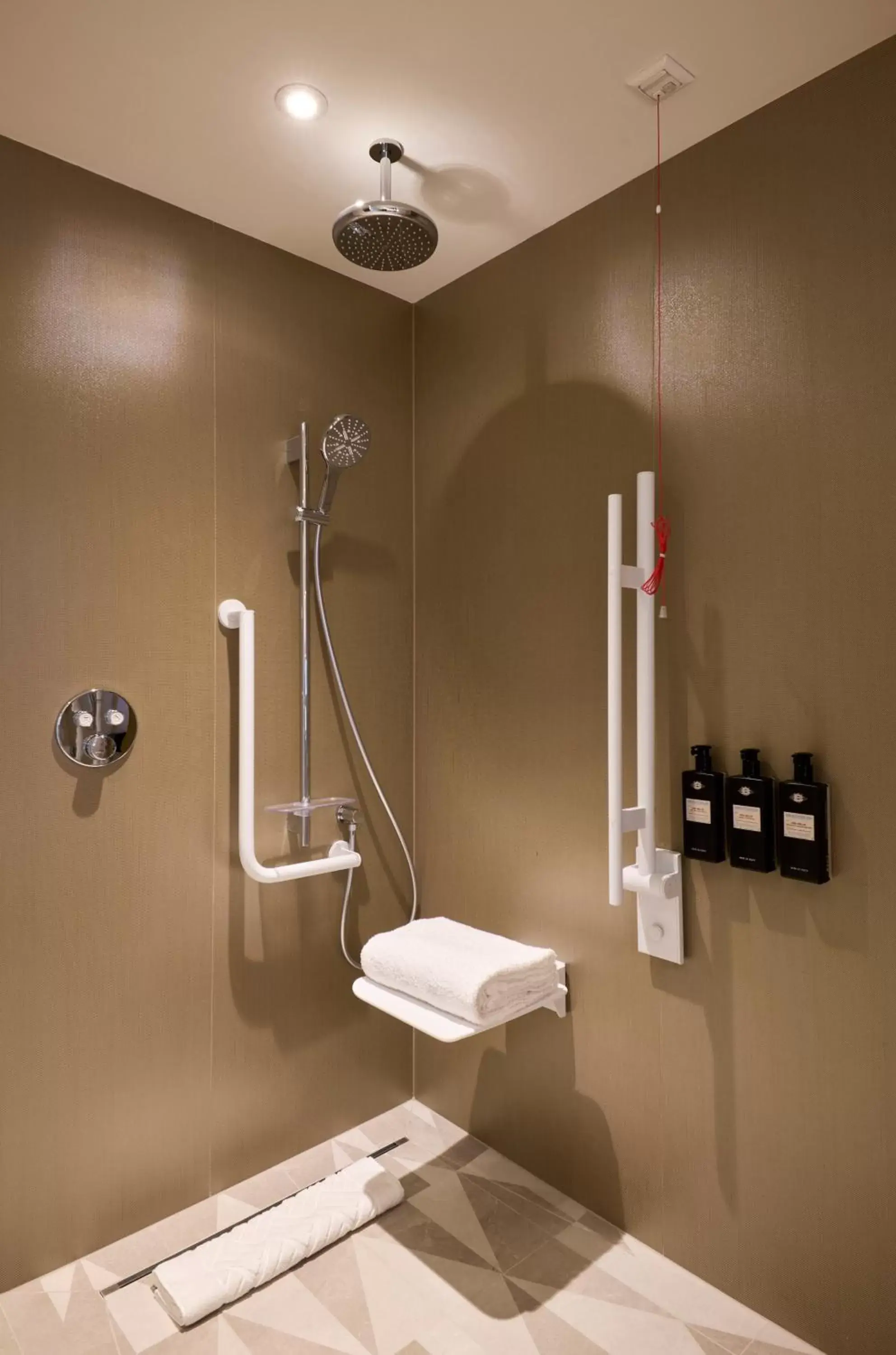 Shower, Bathroom in Hotel Saski Krakow Curio Collection by Hilton