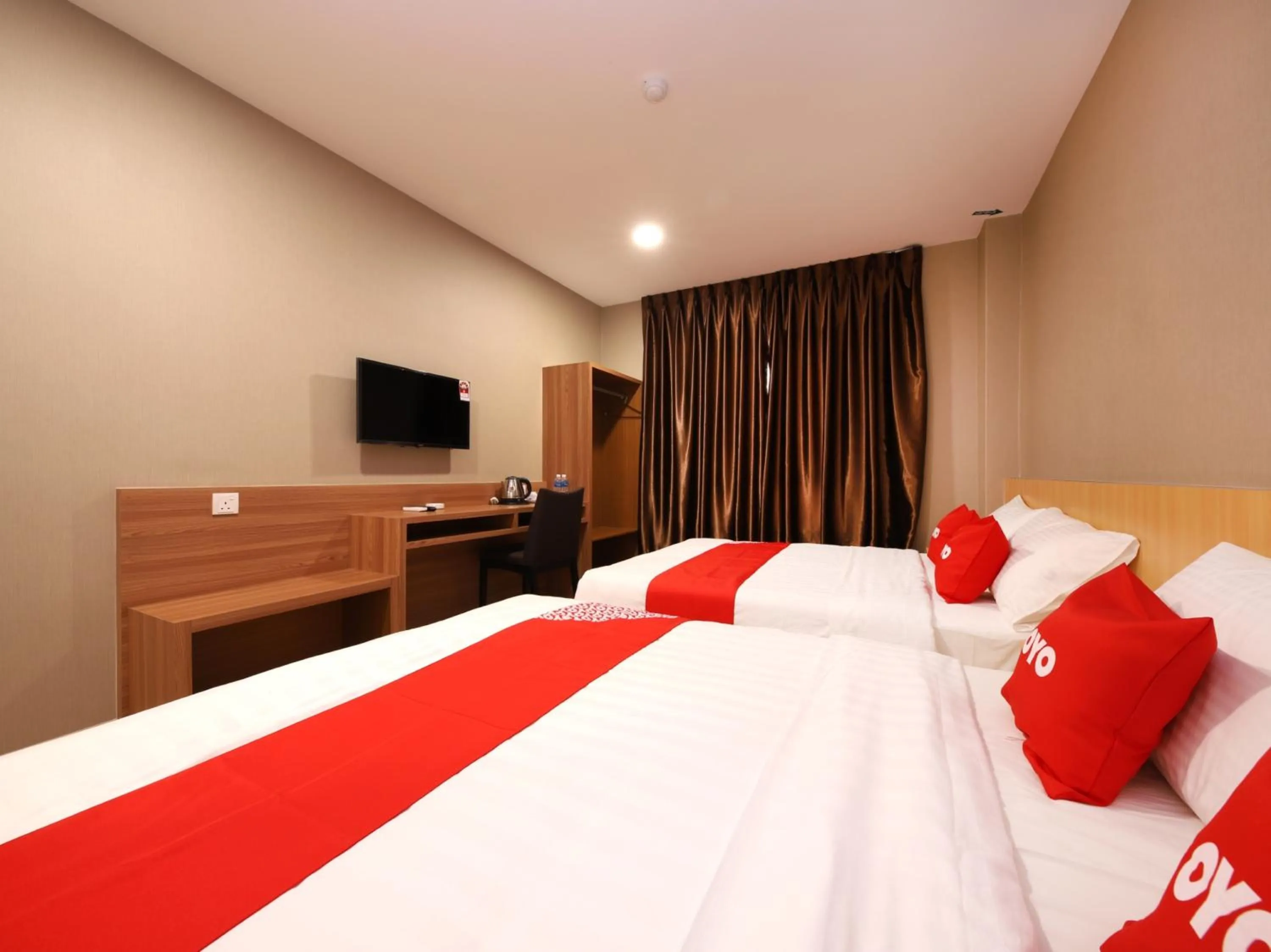 Bedroom, Bed in Hotel 101 Ulu Tiram