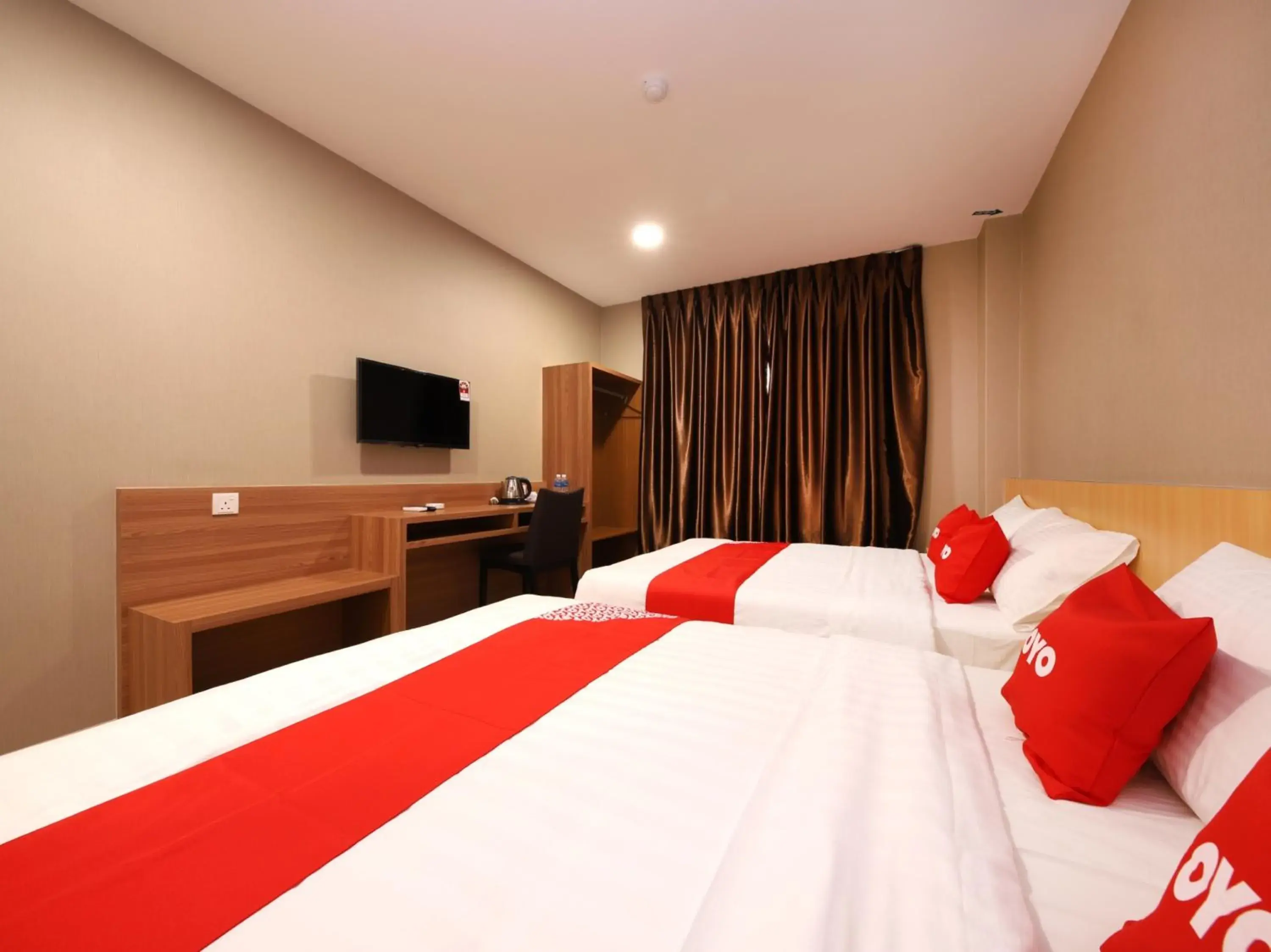 Bedroom, Bed in Hotel 101 Ulu Tiram