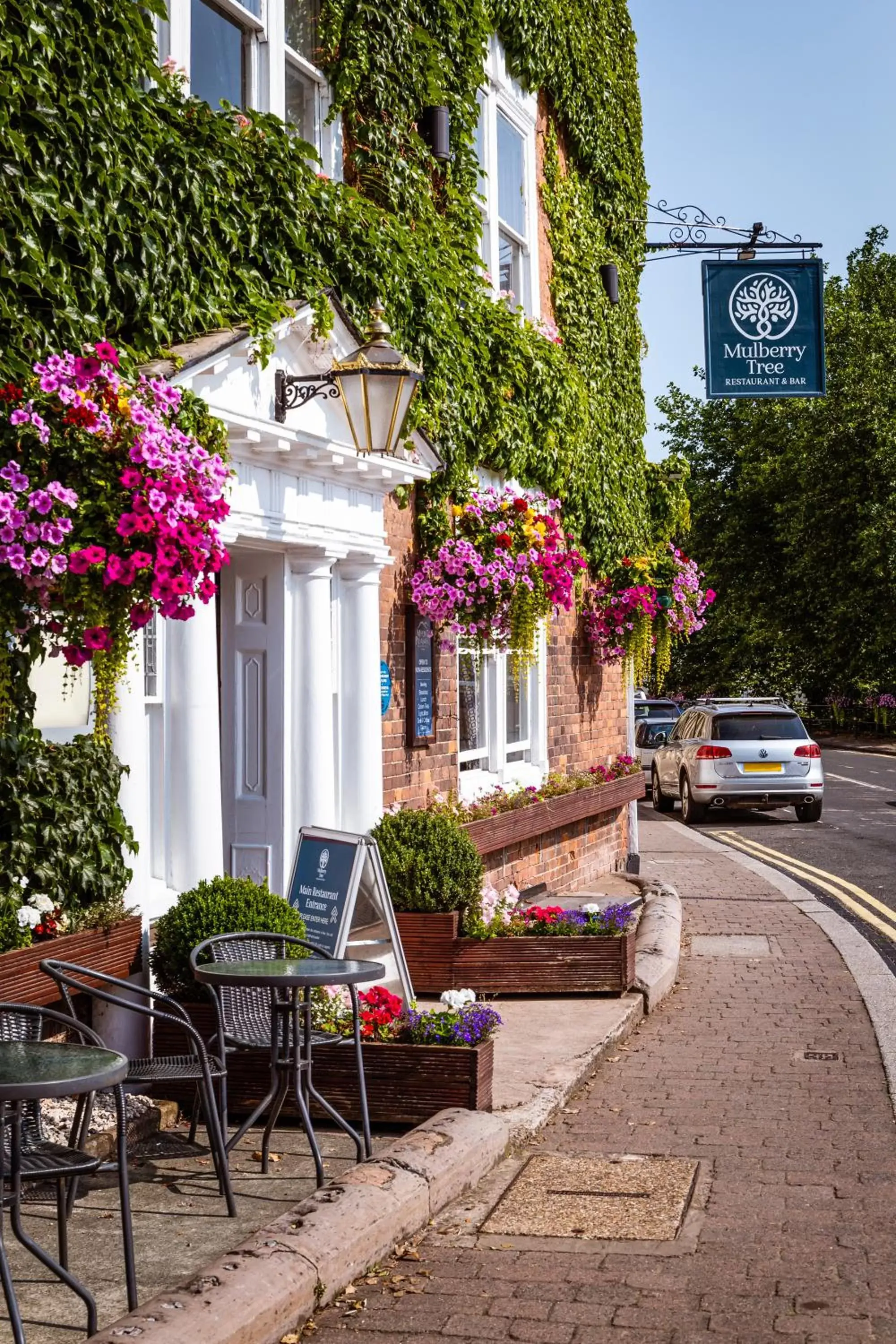 Property building in Mount Pleasant Hotel