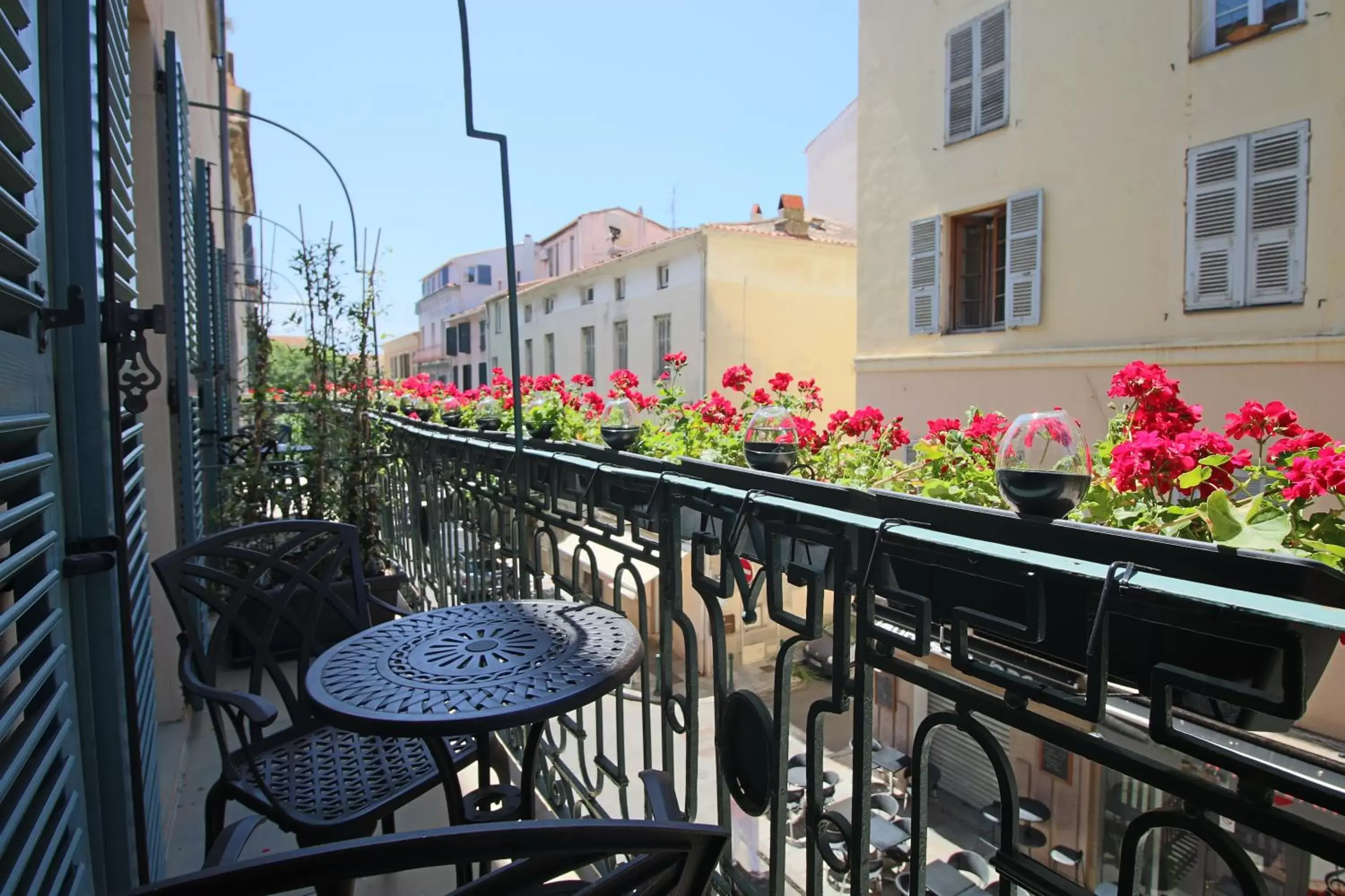 Balcony/Terrace in Hôtel Palazzu POZZO DI BORGO