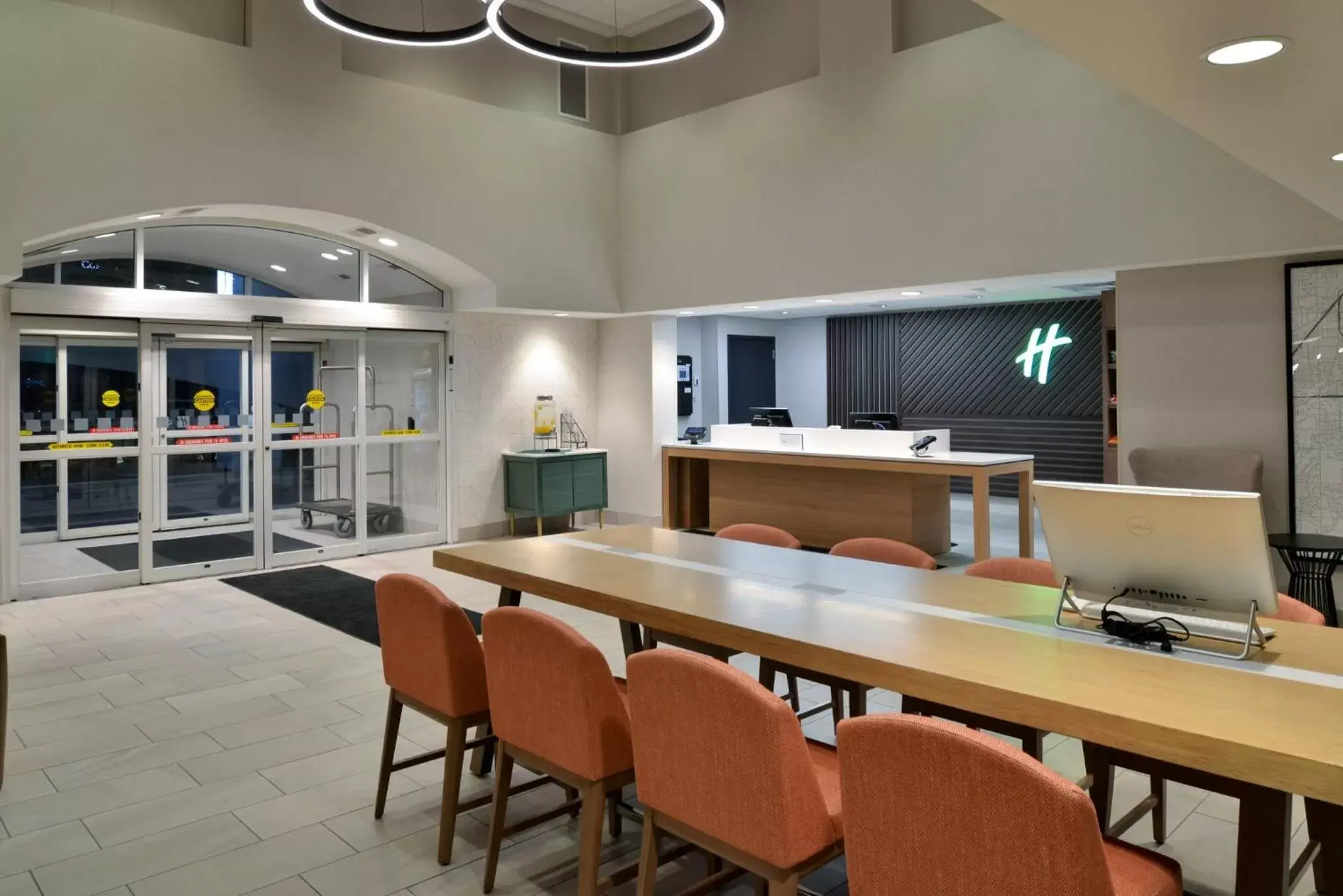 Property building in Holiday Inn Hotel & Suites Overland Park-Convention Center, an IHG Hotel
