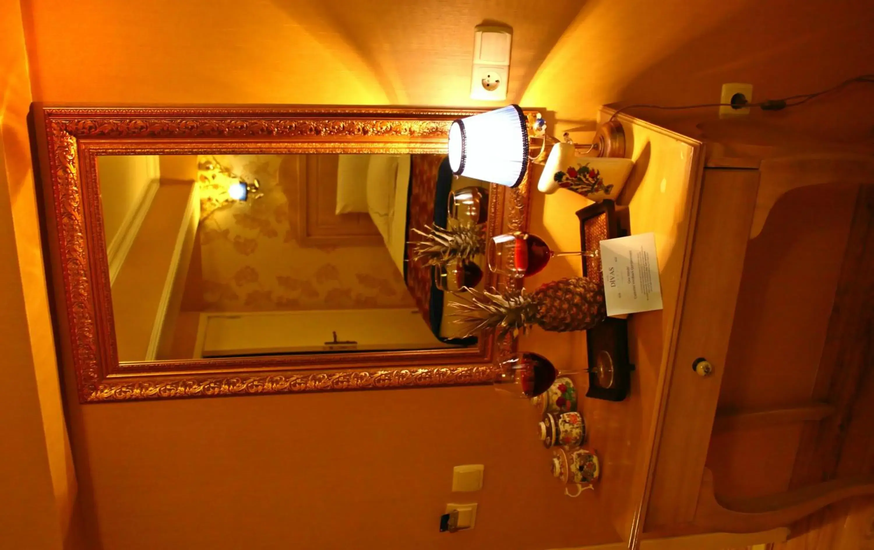 Coffee/tea facilities, Bathroom in Diva'S Hotel