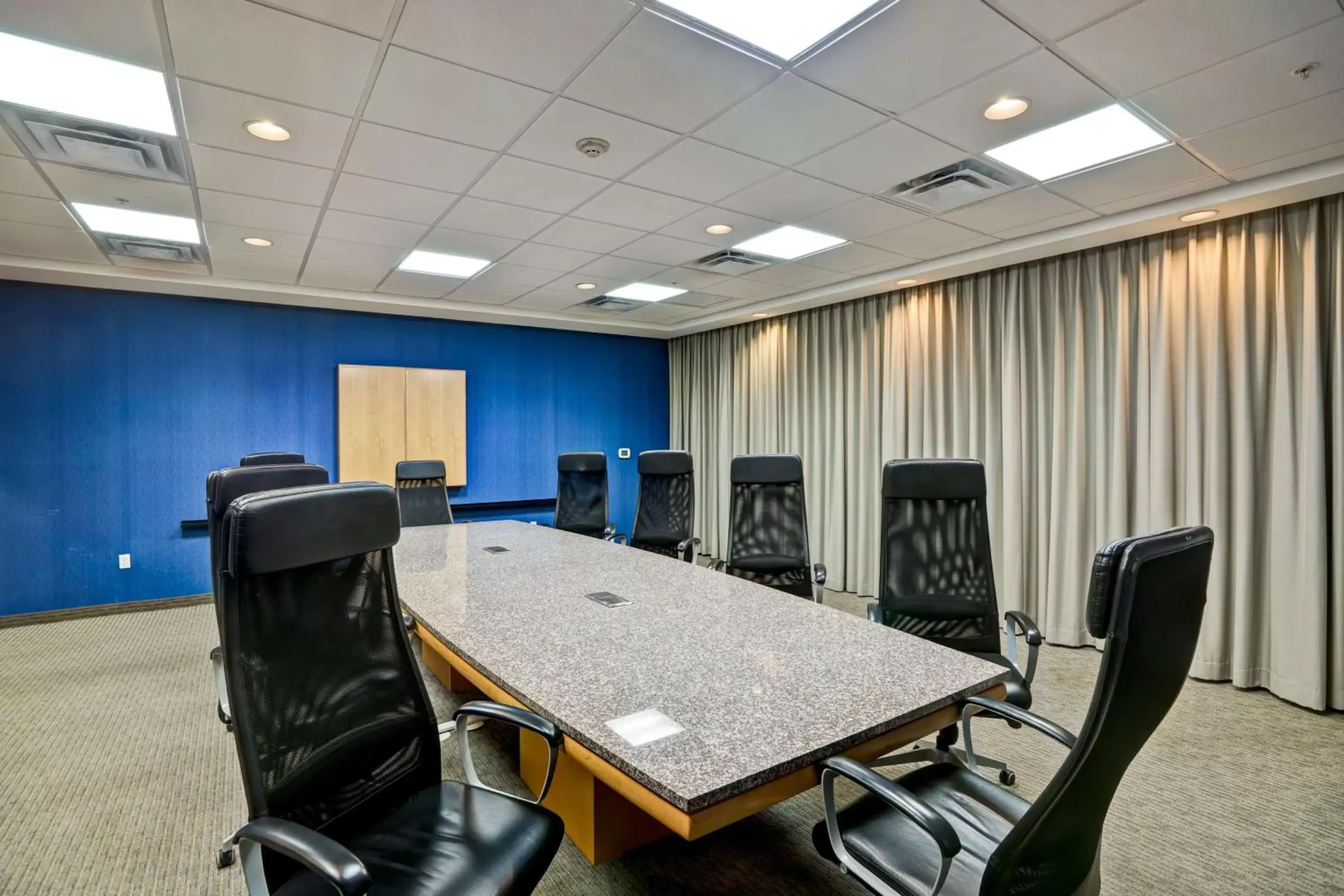 Meeting/conference room in Hampton Inn & Suites Sarasota / Bradenton - Airport