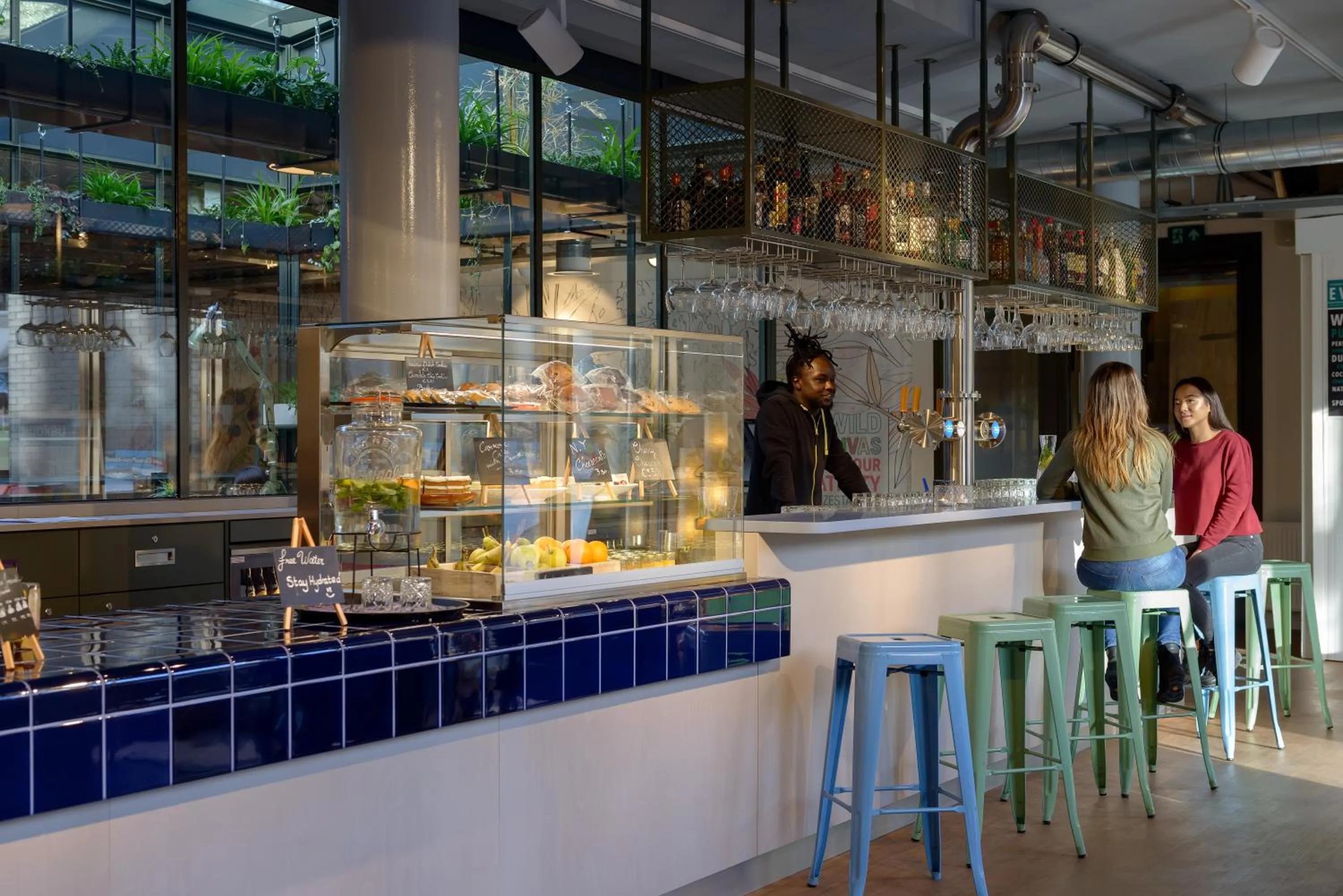 Restaurant/places to eat in Stayokay Hostel Amsterdam Vondelpark