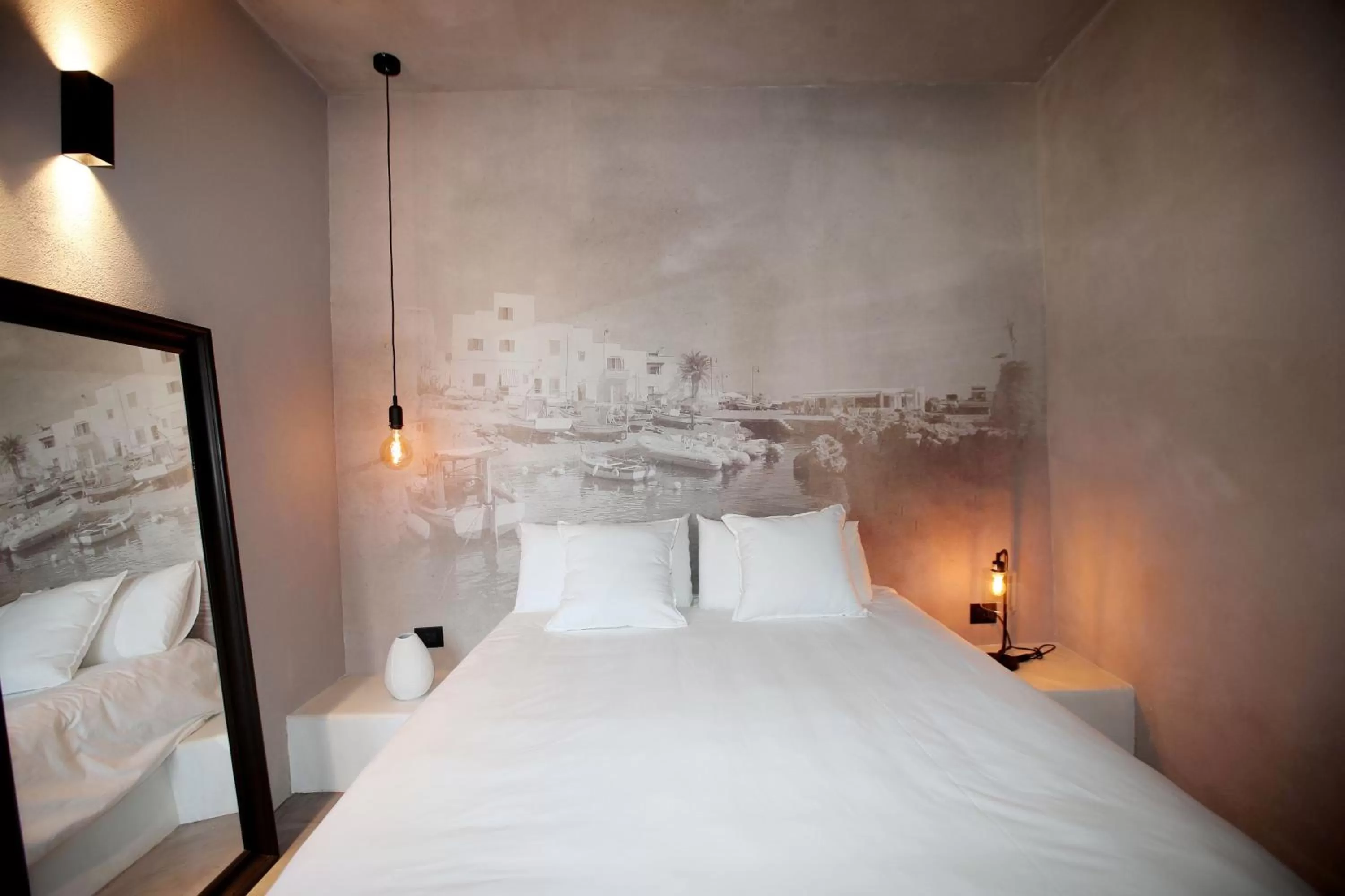 Bed in Casa Nostra Luxury Suites & Spa