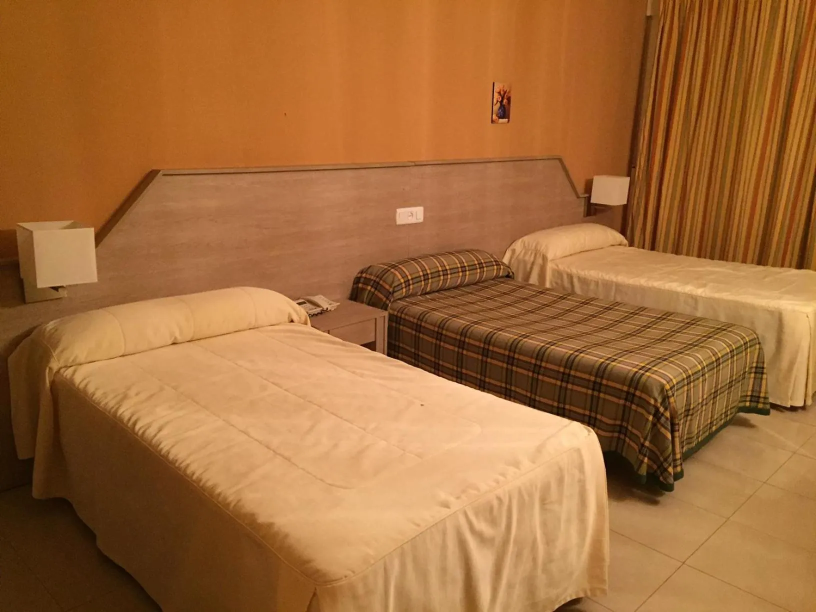 Bed in Hotel Manzanares