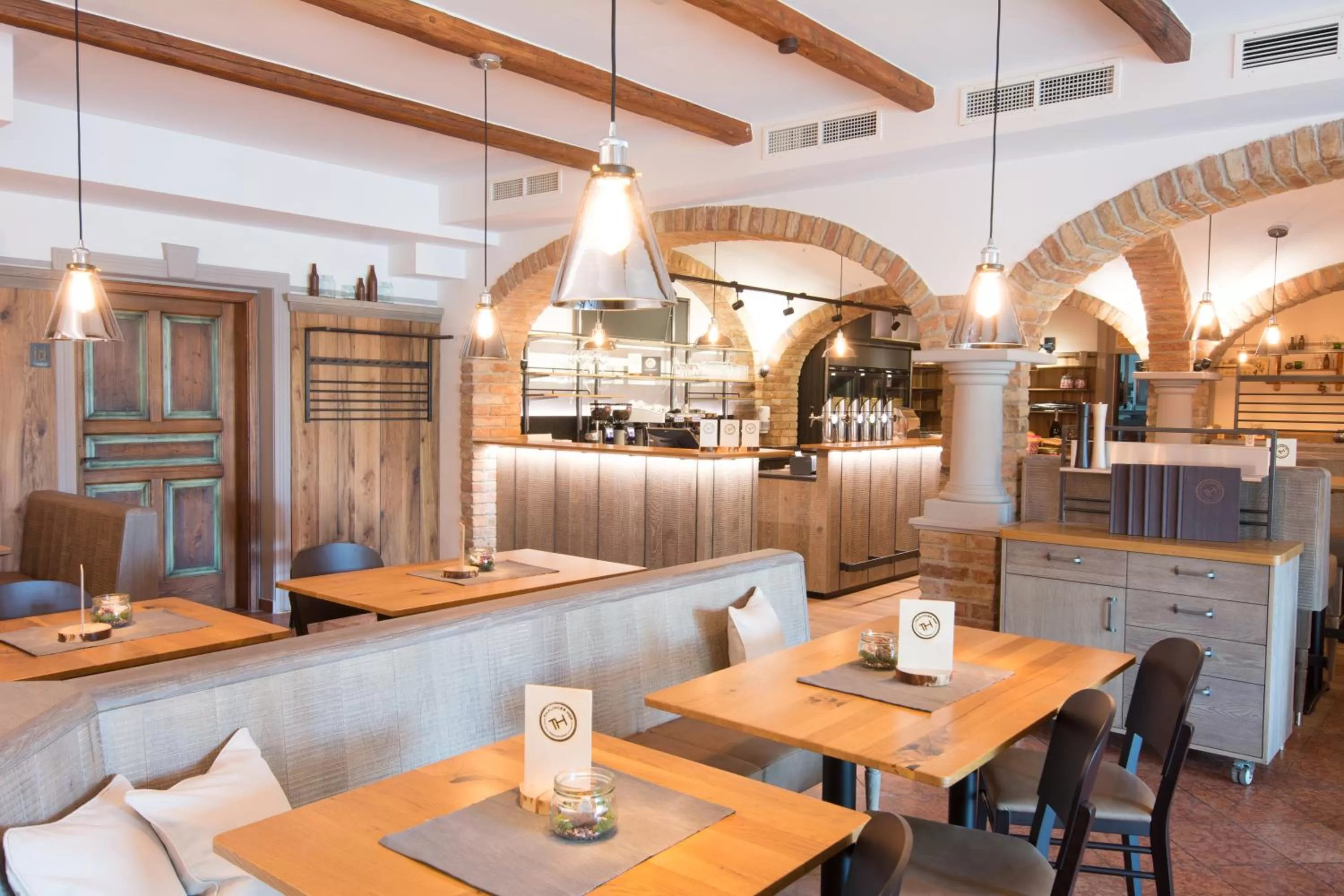 Restaurant/places to eat in Thalinger Hof