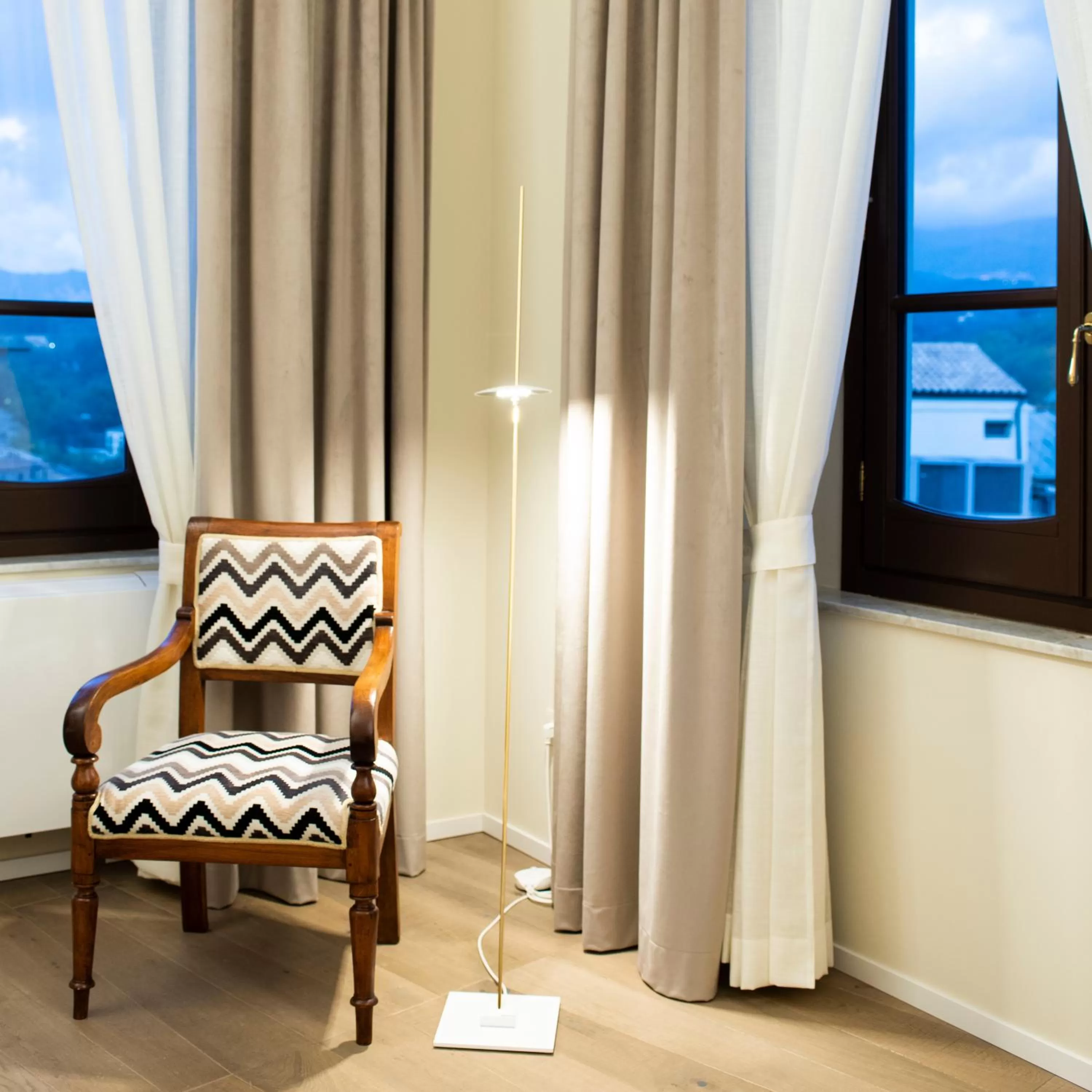 Photo of the whole room in Dimora de Matera Luxury Suites