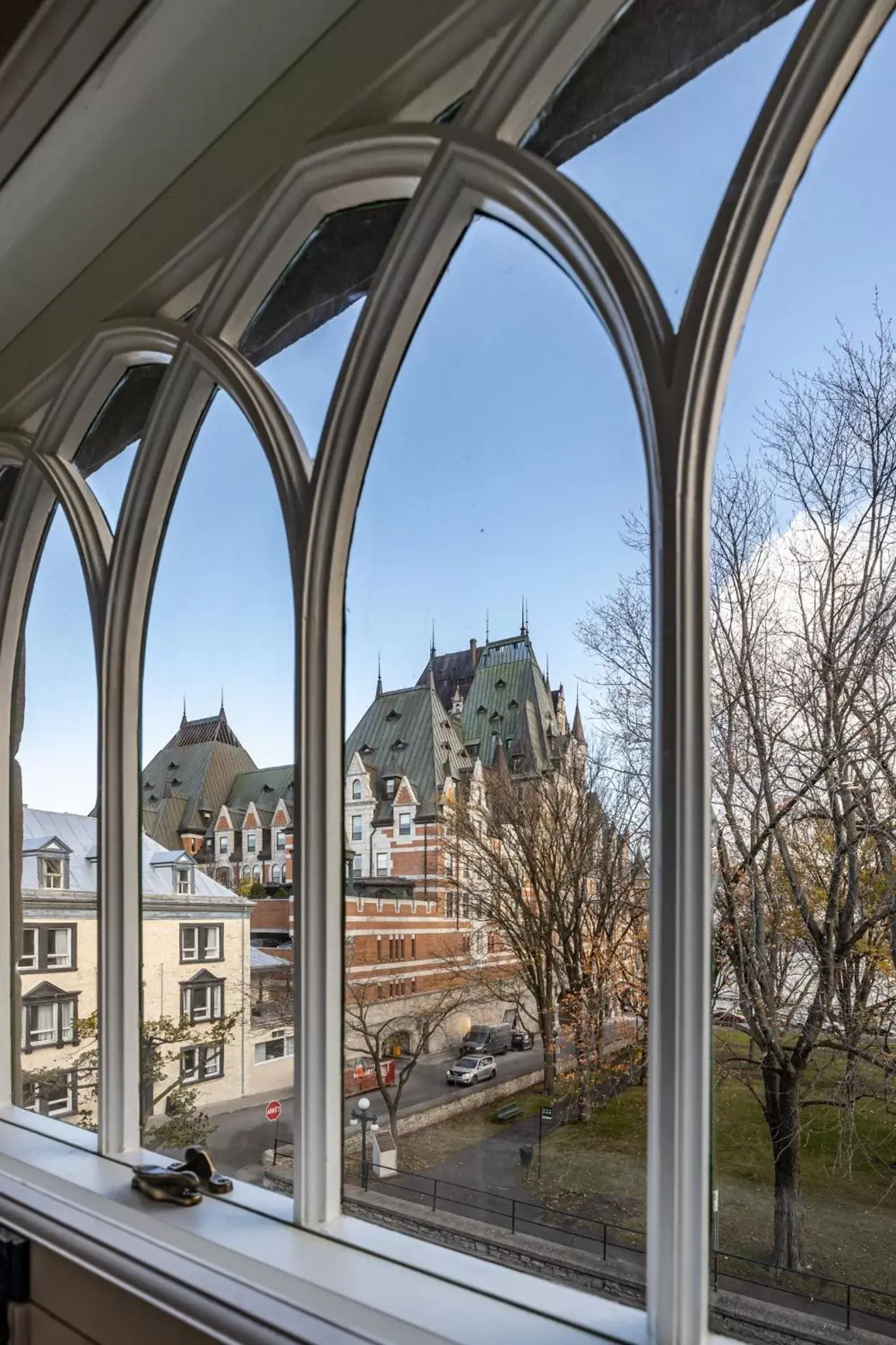 City view in Hôtel Manoir Vieux-Québec