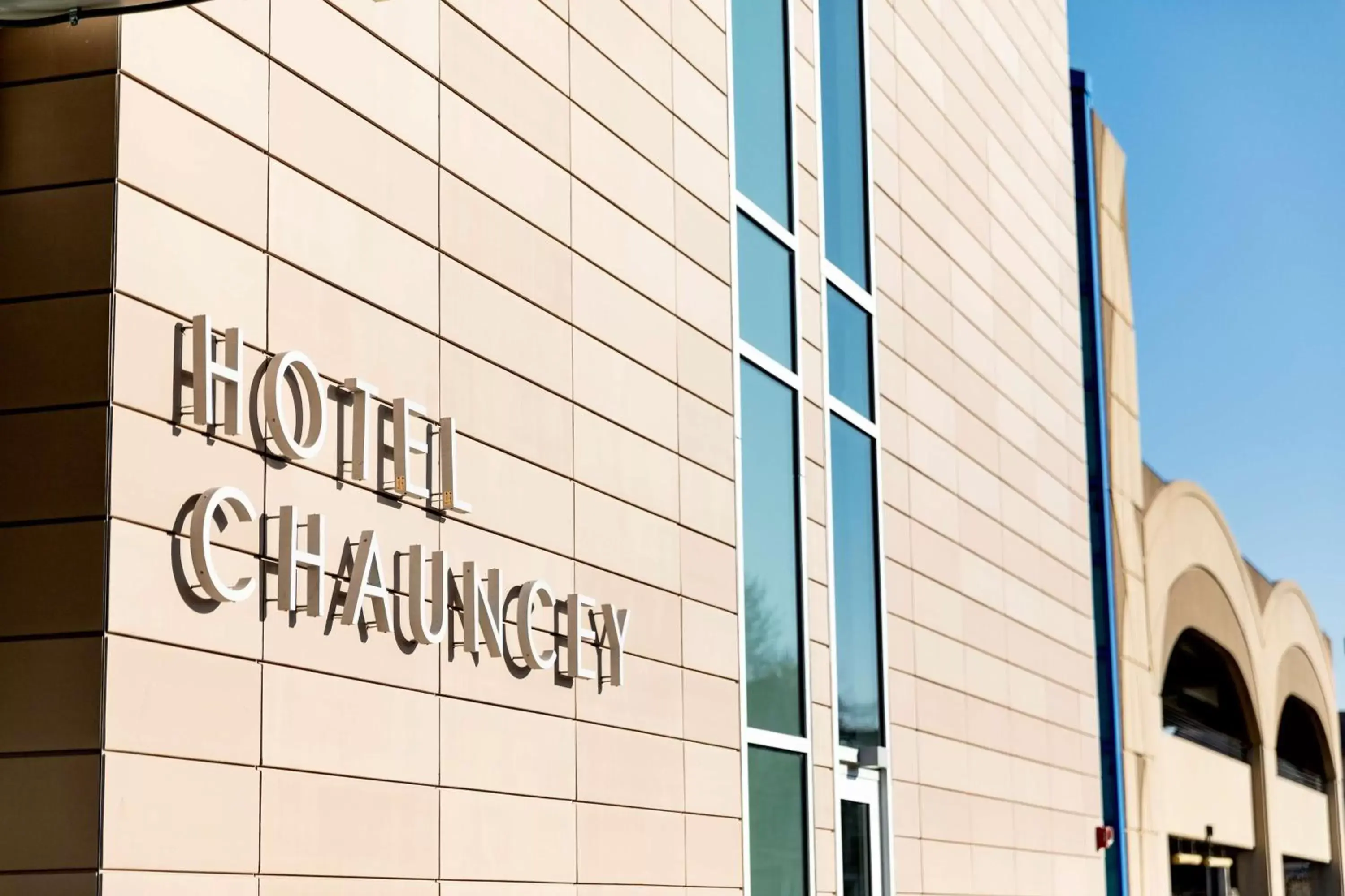 Property building in Hotel Chauncey Iowa City, Tapestry Collection by Hilton Property building in Hotel Chauncey Iowa City, Tapestry Collection by Hilton