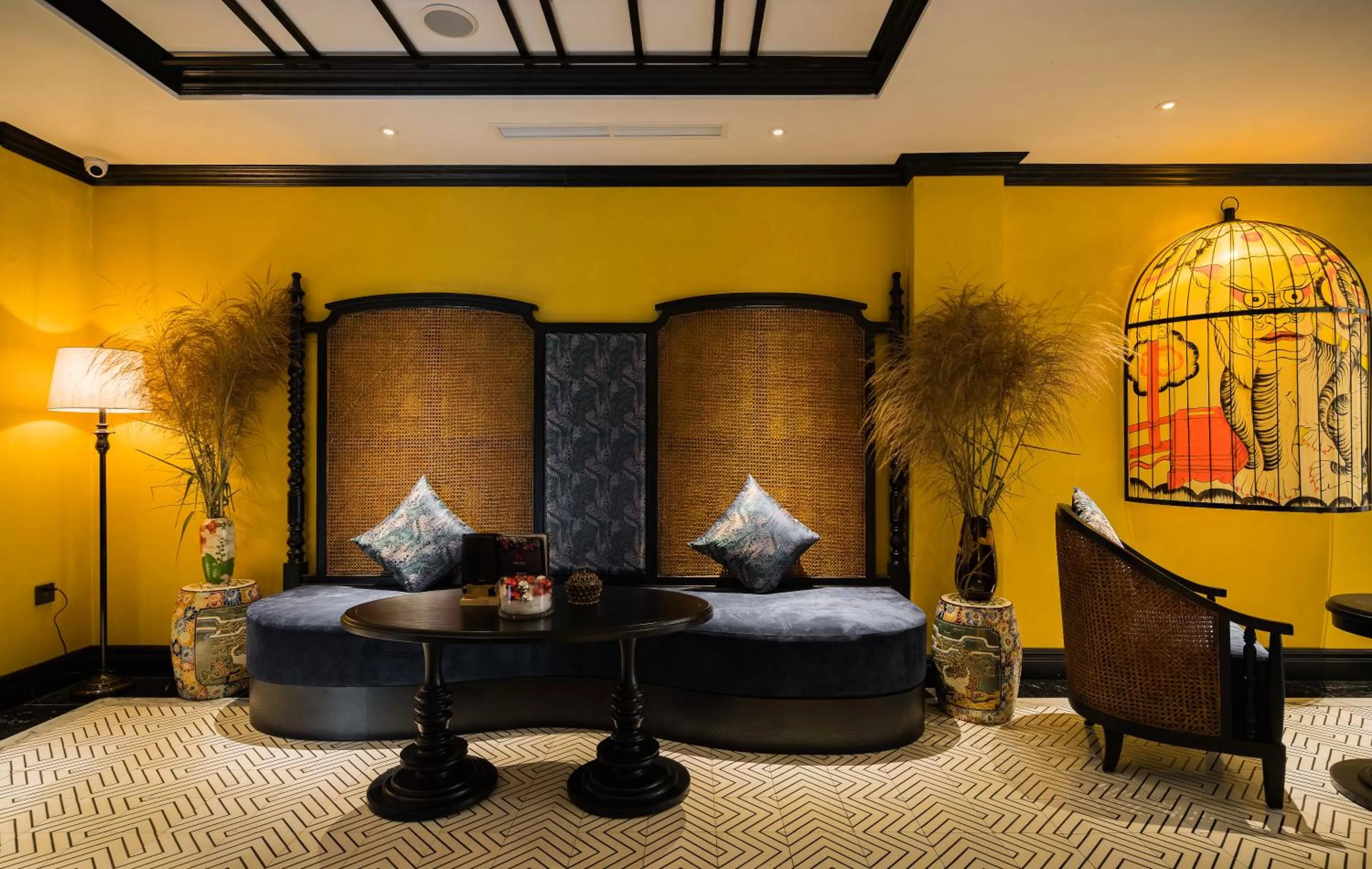 Seating area, Bed in Solaria Hanoi Hotel