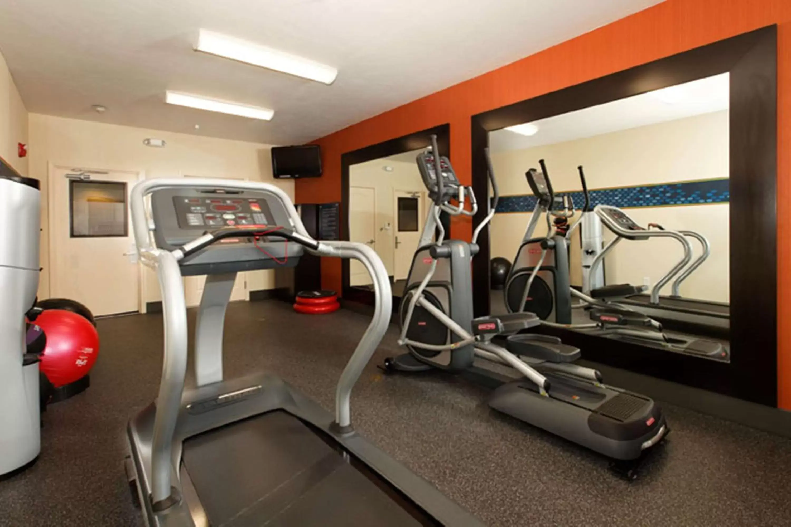 Fitness centre/facilities, Fitness Center/Facilities in Hampton Inn Montrose