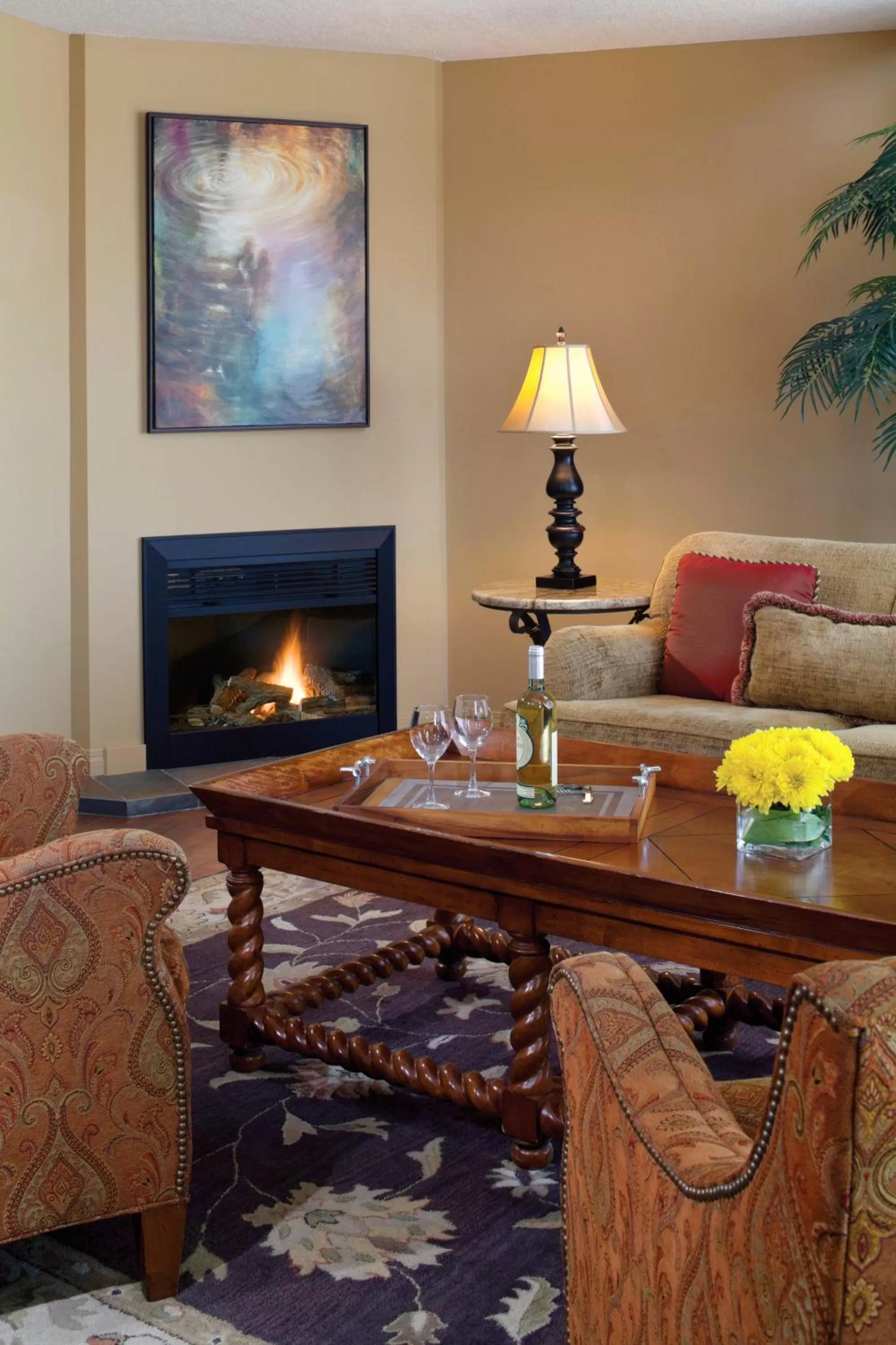 Living room in Red Deer Resort & Casino