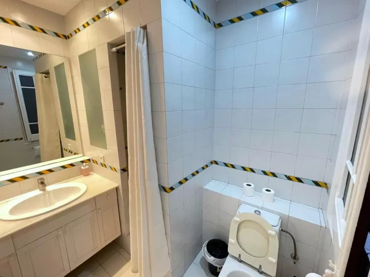 Bathroom in Flor Habitaciones
