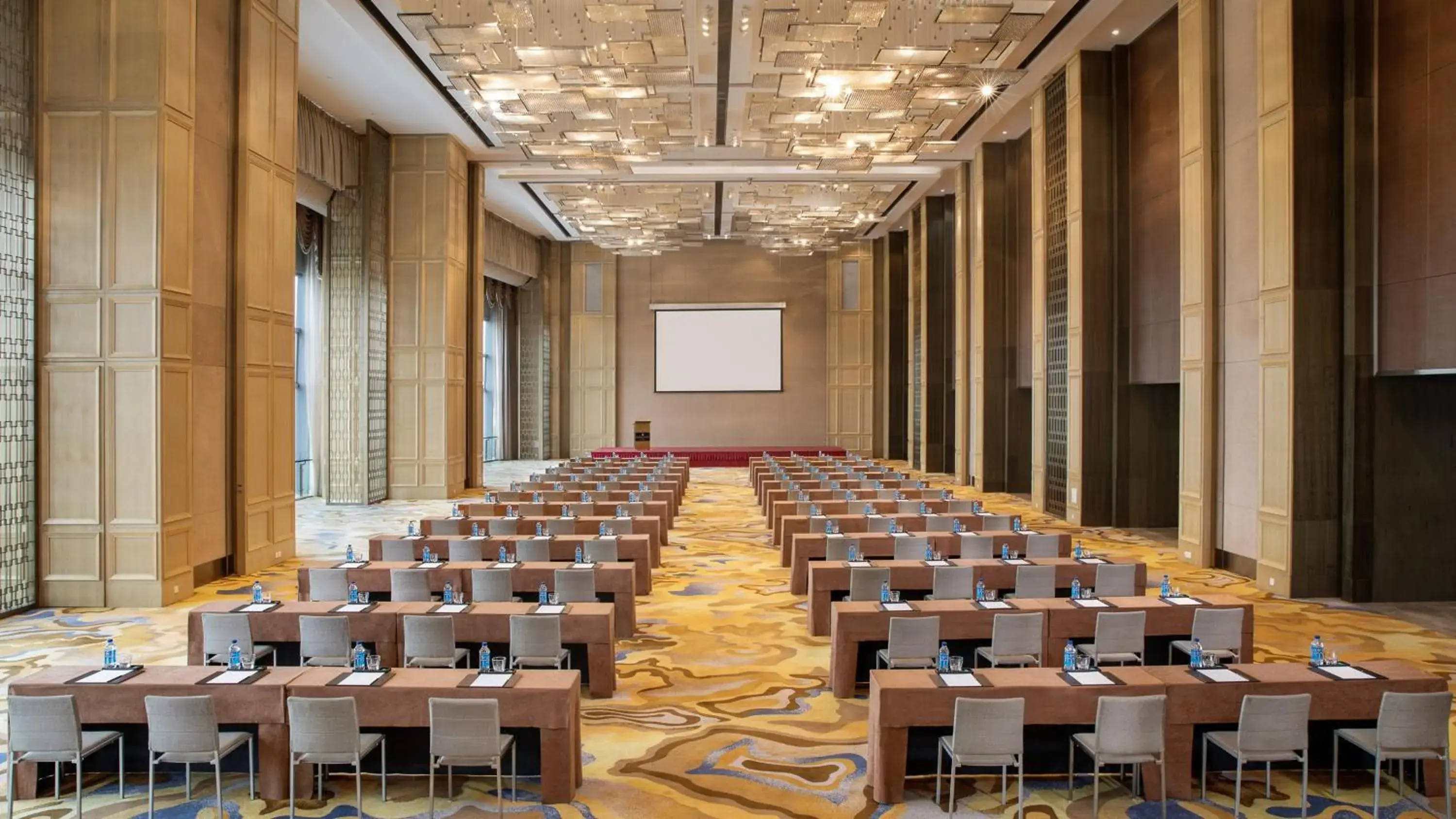 Meeting/conference room in InterContinental Wuhan, an IHG Hotel