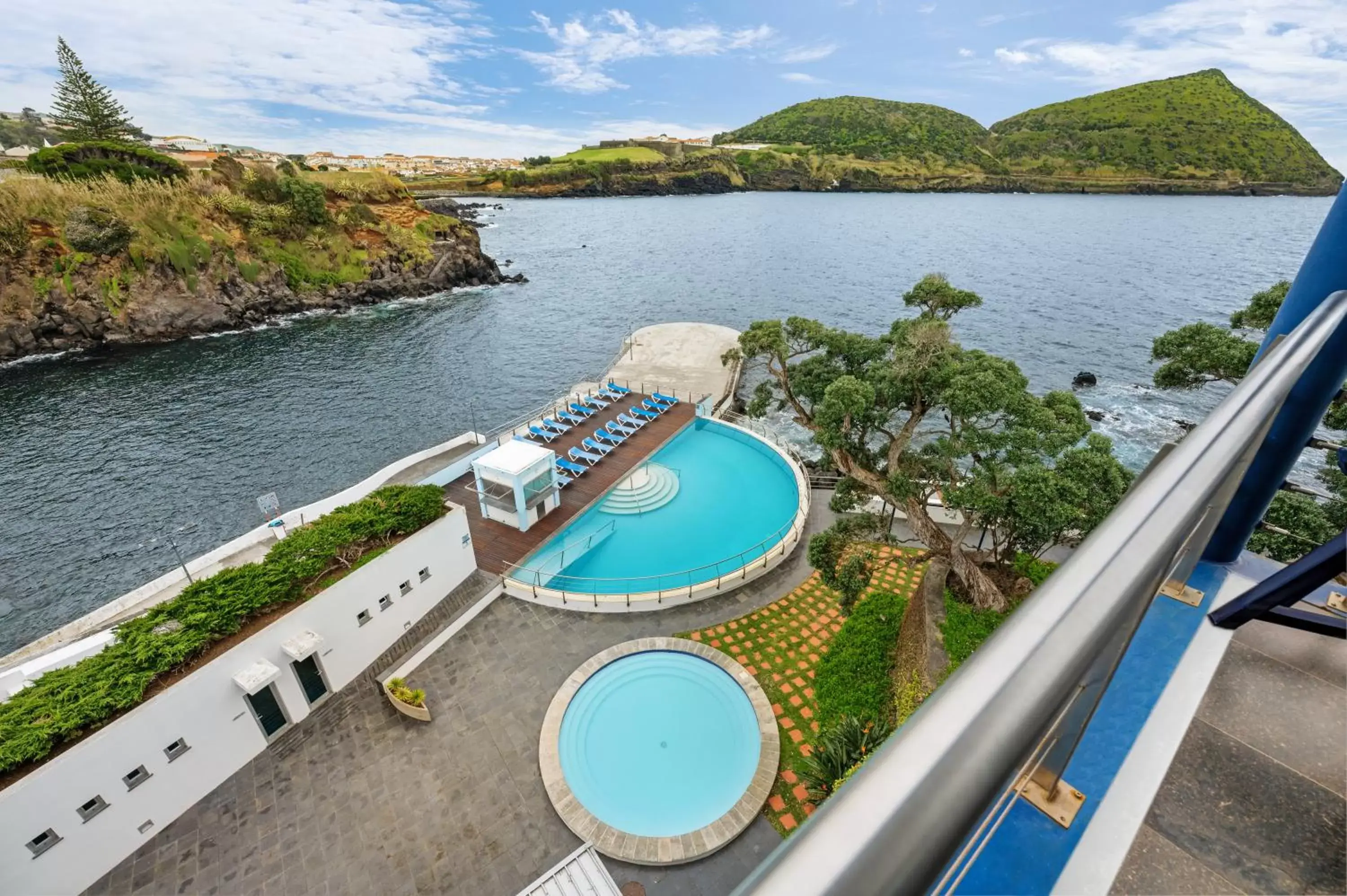 View (from property/room), Pool View in Hotel Do Caracol