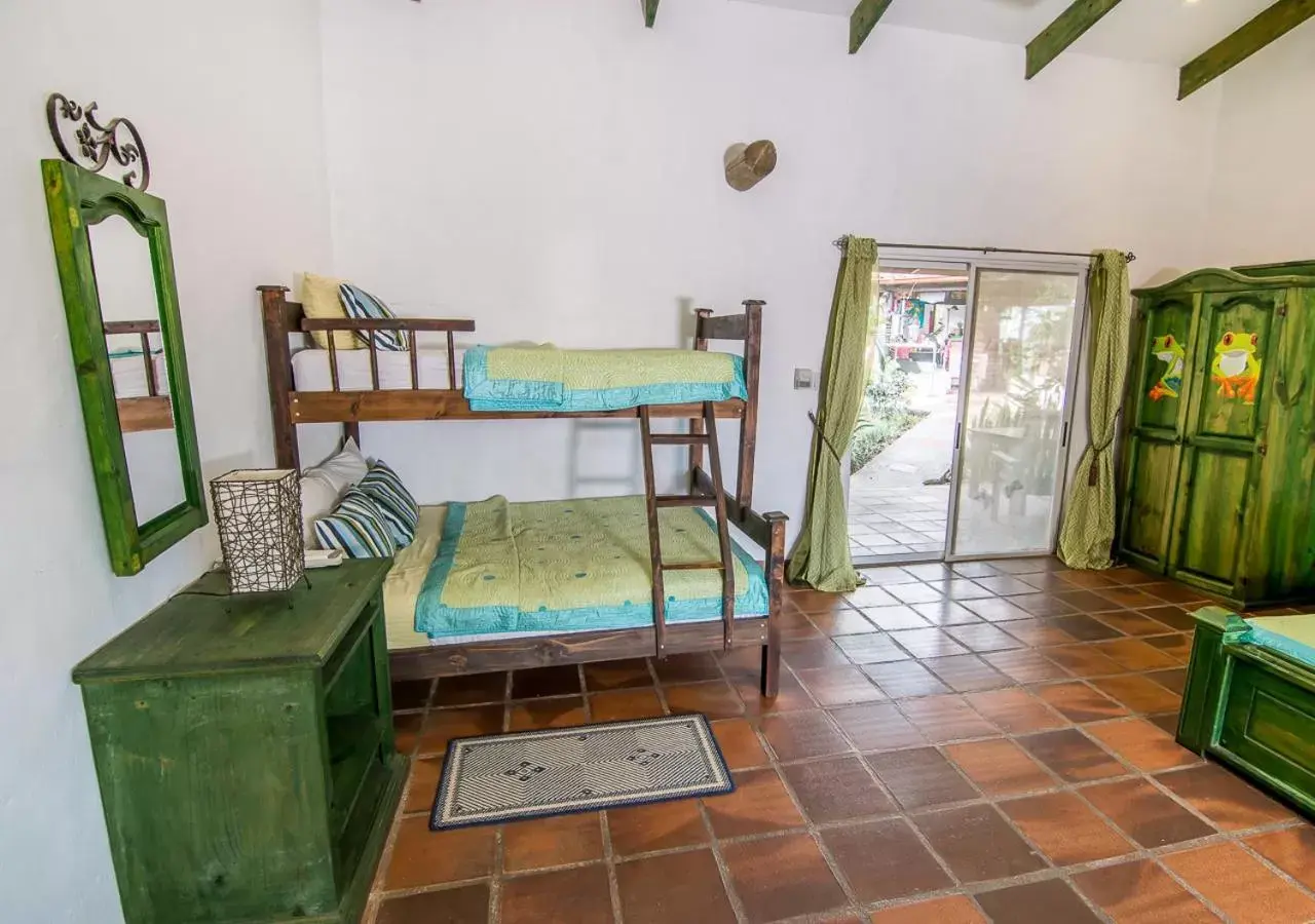Bunk Bed in Villa Margarita