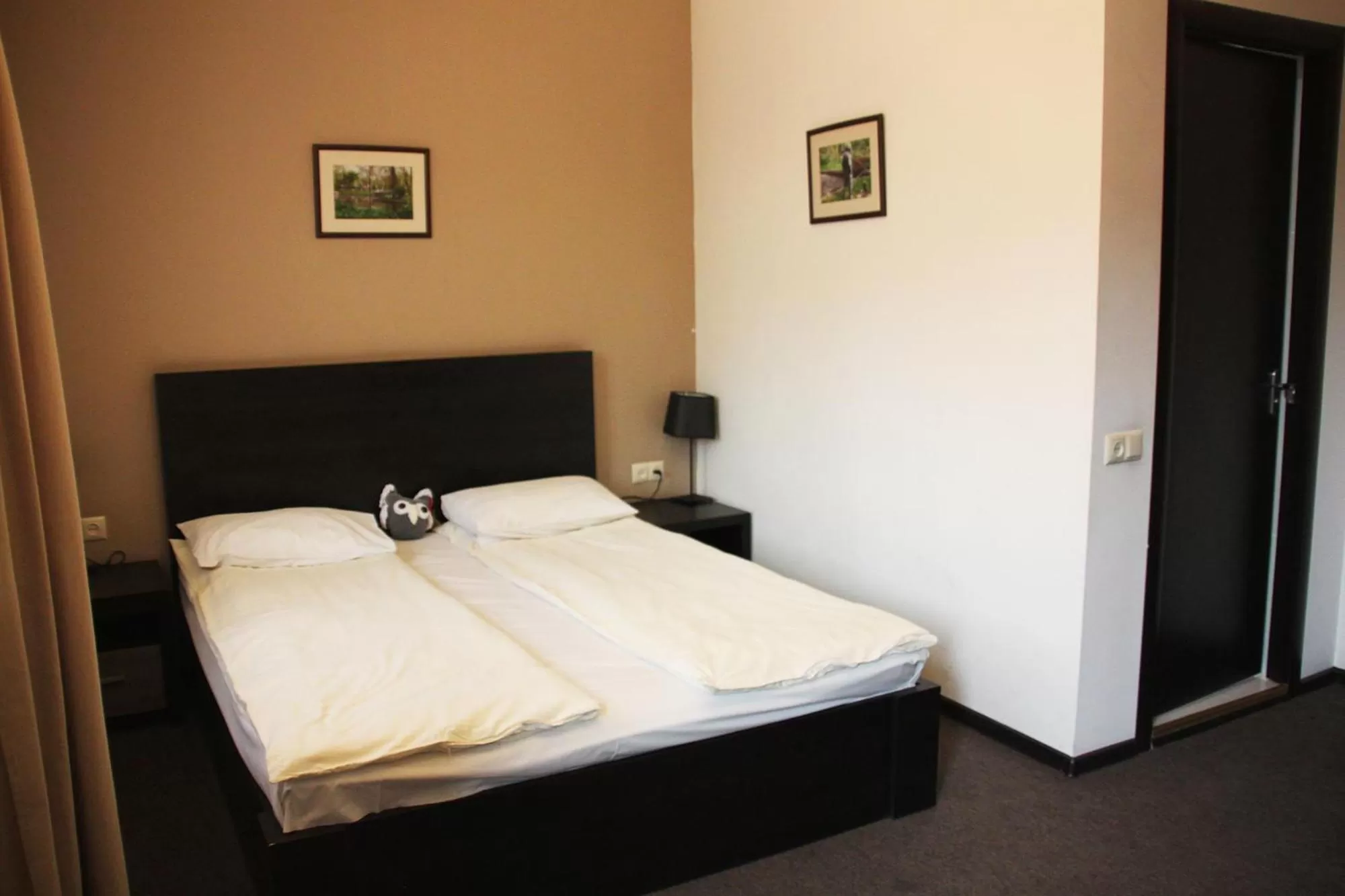 Bed in City Centre Hotel By Picnic