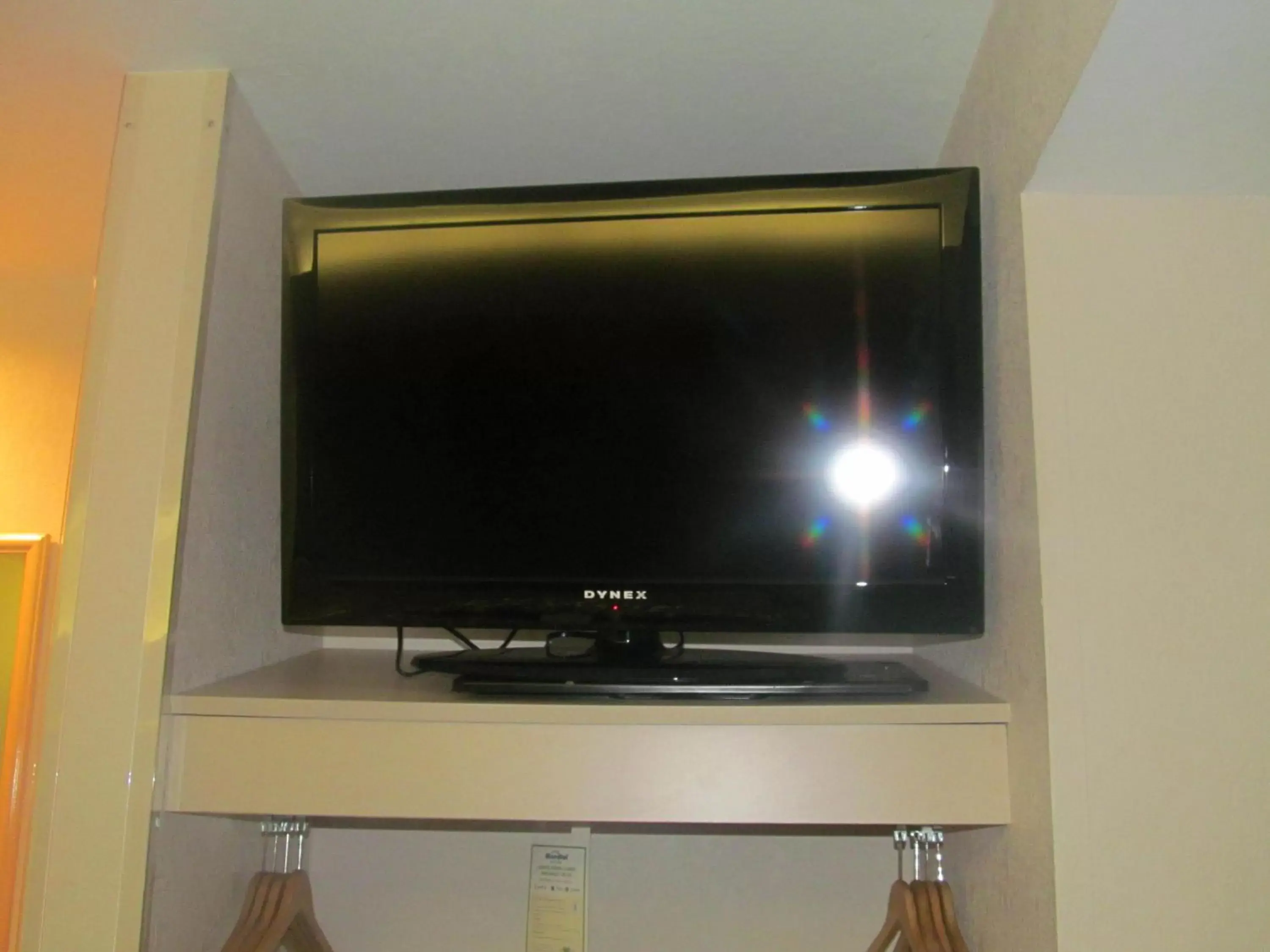 TV and multimedia, TV/Entertainment Center in Microtel Inn by Wyndham Champaign