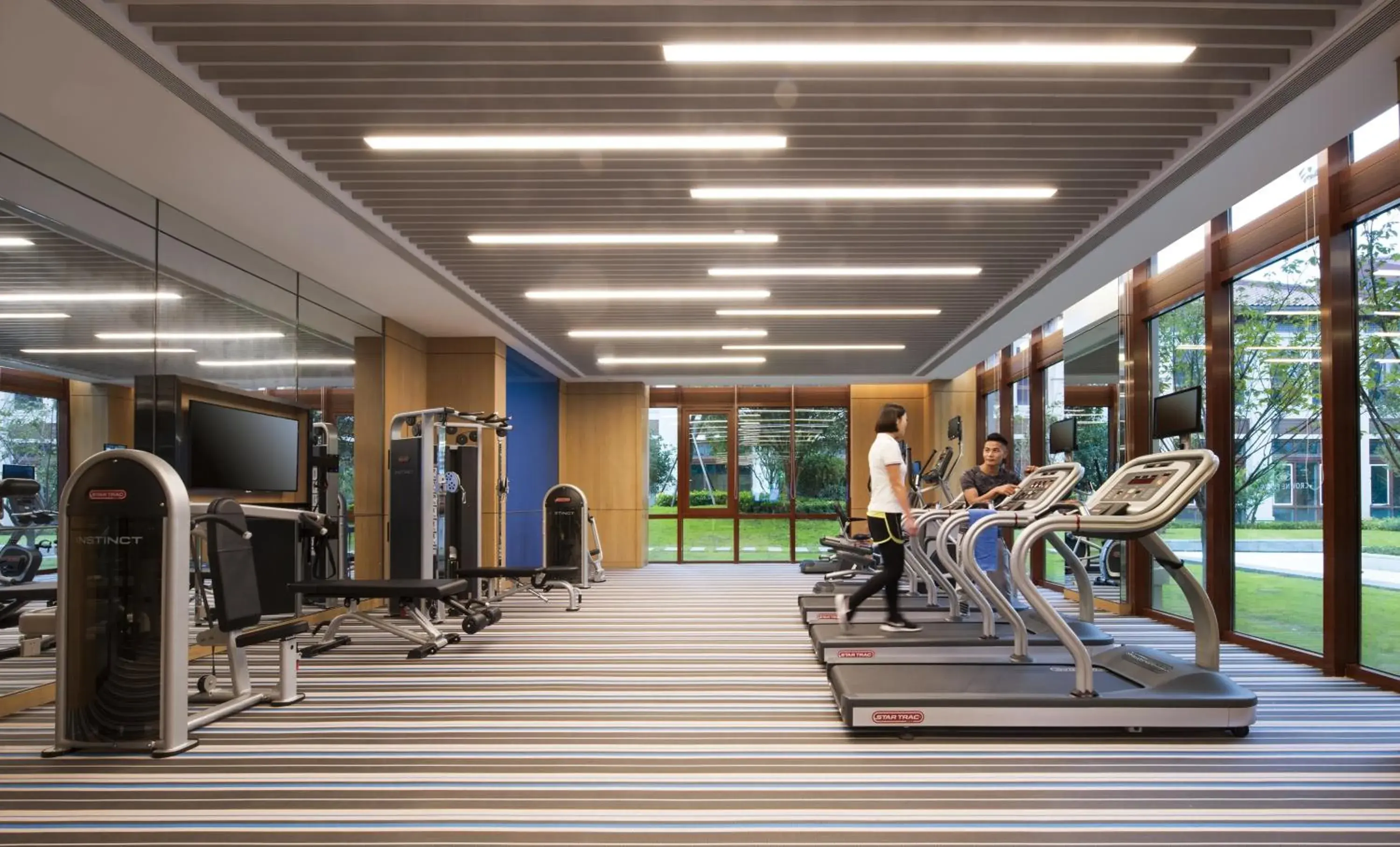 Fitness centre/facilities, Fitness Center/Facilities in Crowne Plaza - Kunming Ancient Dian Town, an IHG Hotel