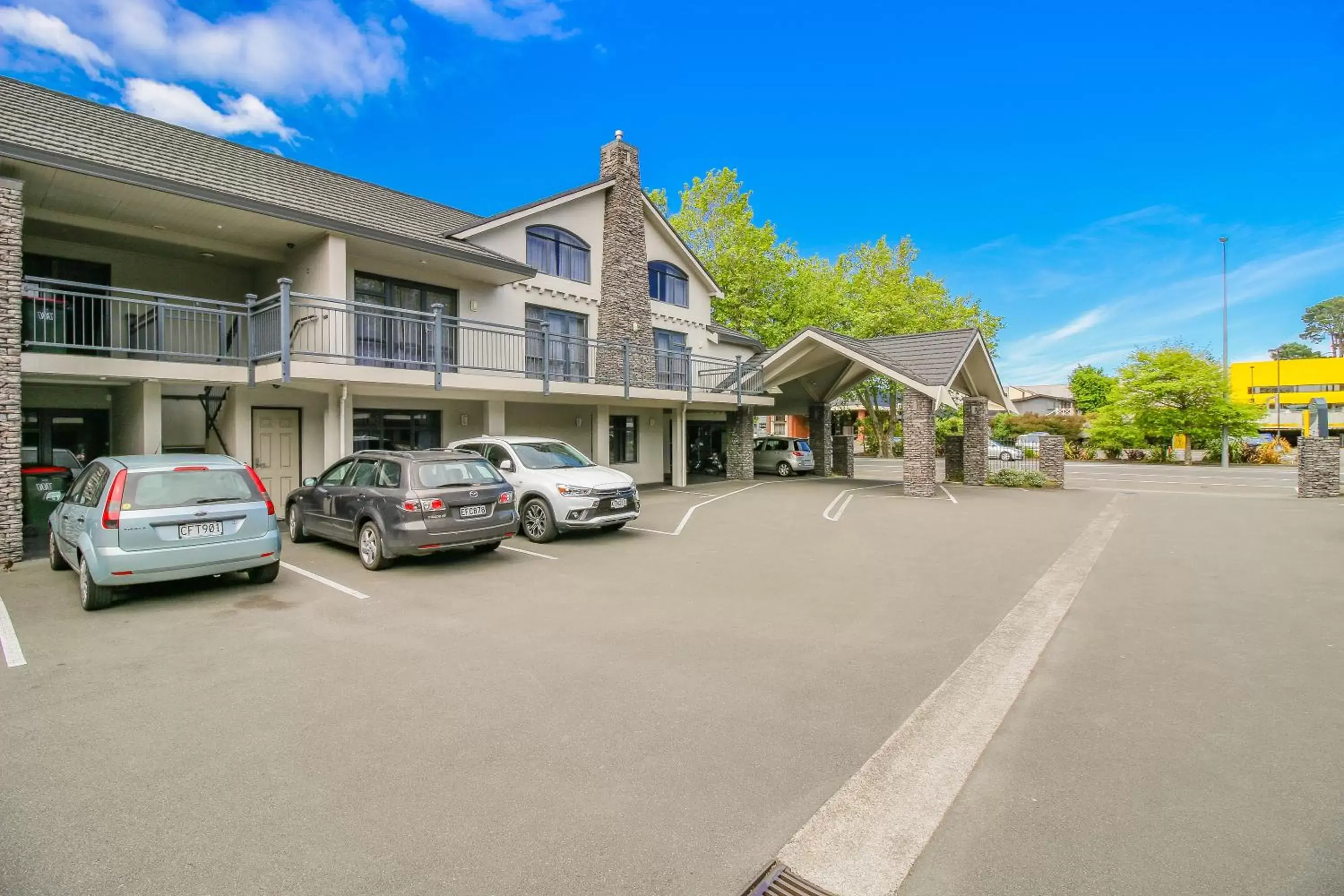 Property Building in Aotea Motor Lodge