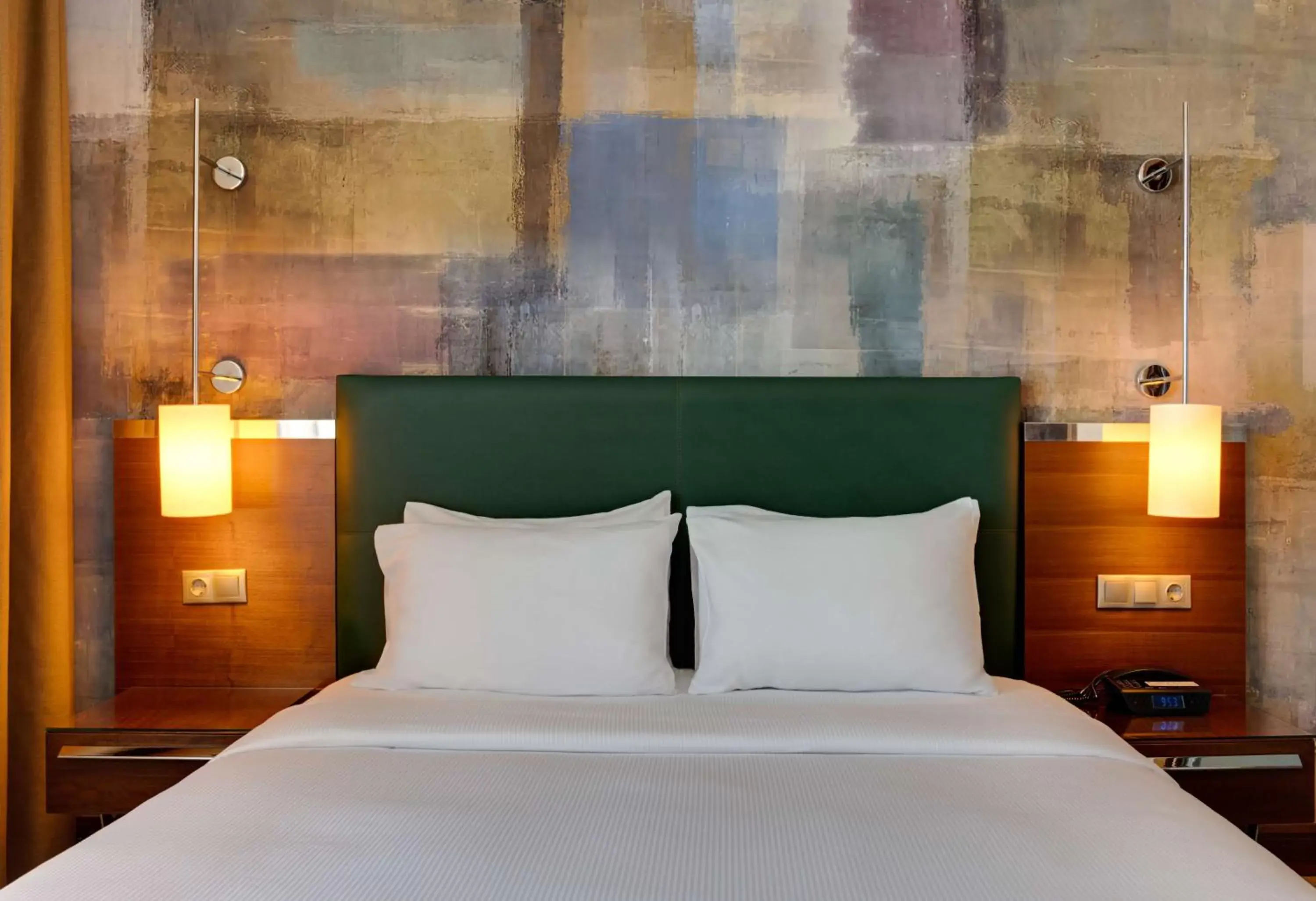 King Guest Room with City View and Terrace - single occupancy in Doubletree by Hilton Van King Guest Room with City View and Terrace - single occupancy in Doubletree by Hilton Van