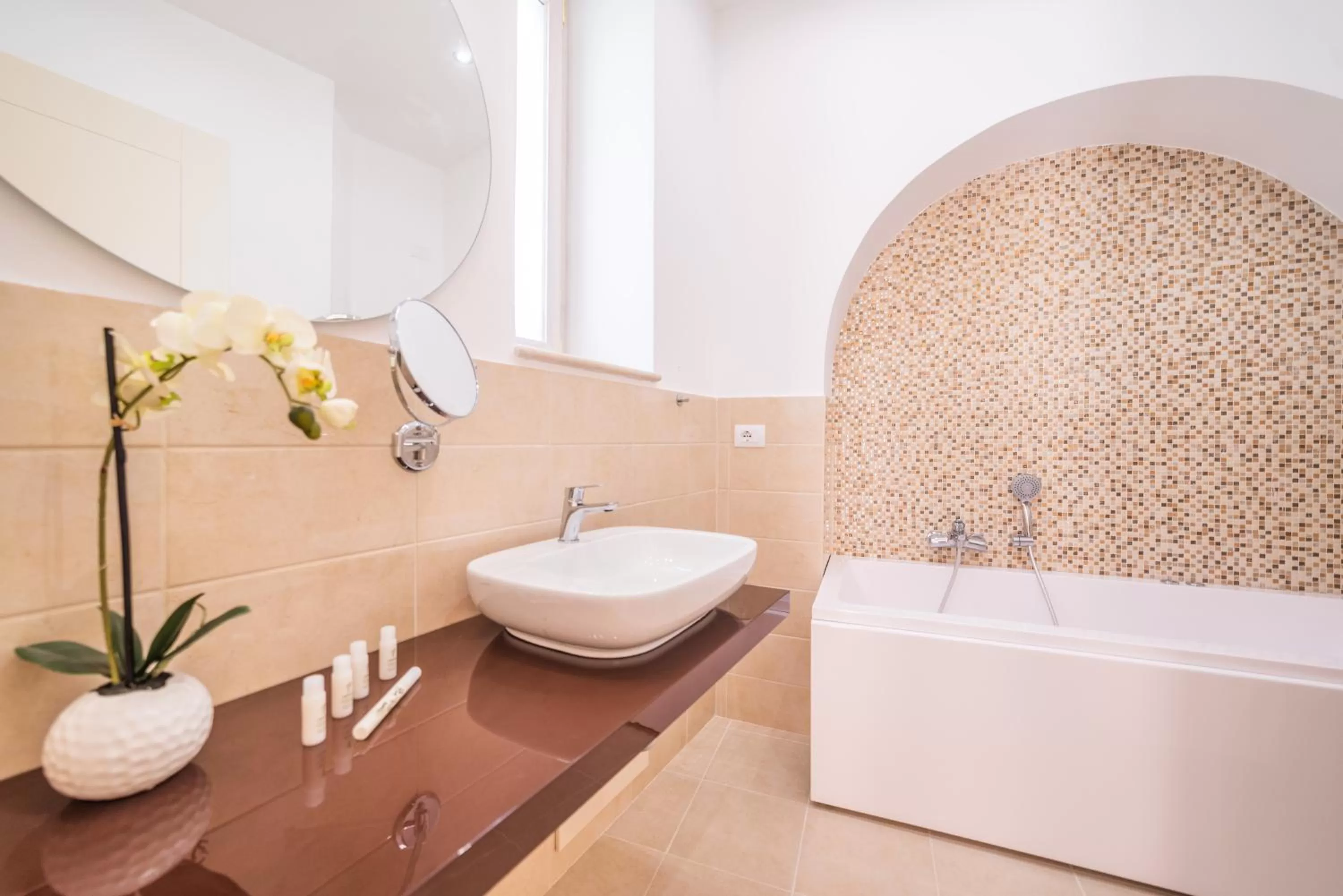 Hot Tub in Hotel Casa Adele