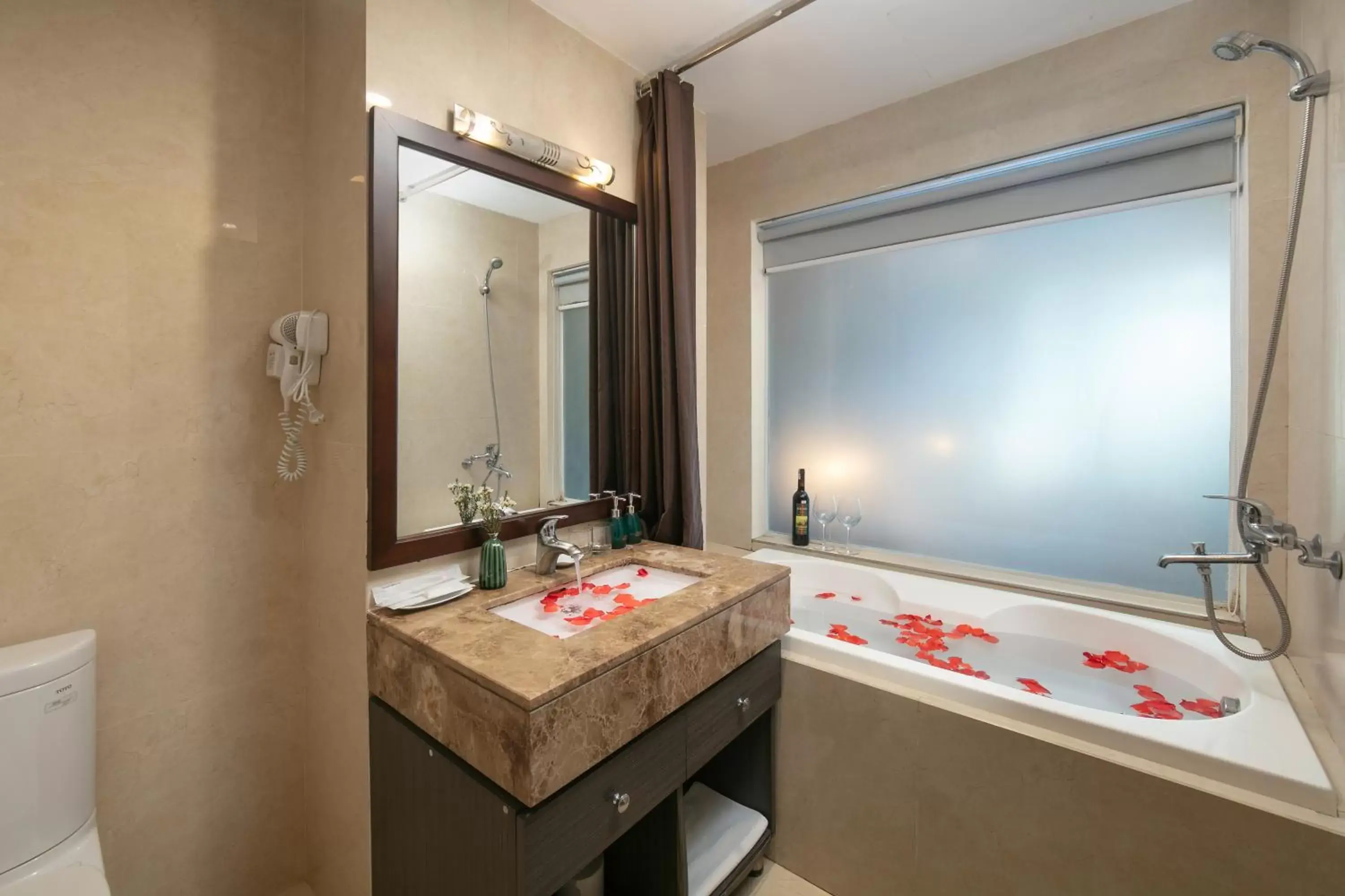 Bathroom in Blubiz Hotel