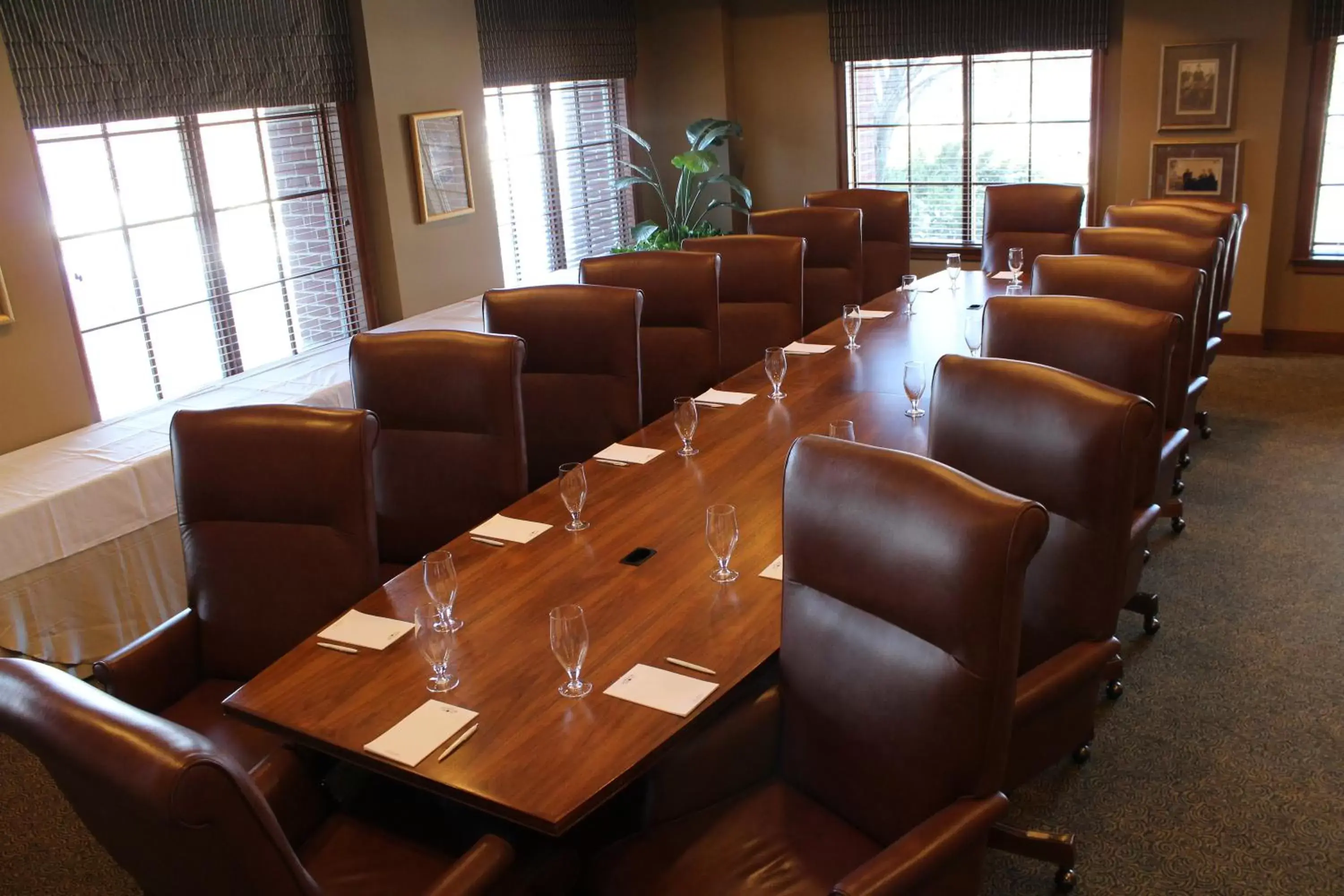 Meeting/conference room in The Glen Club