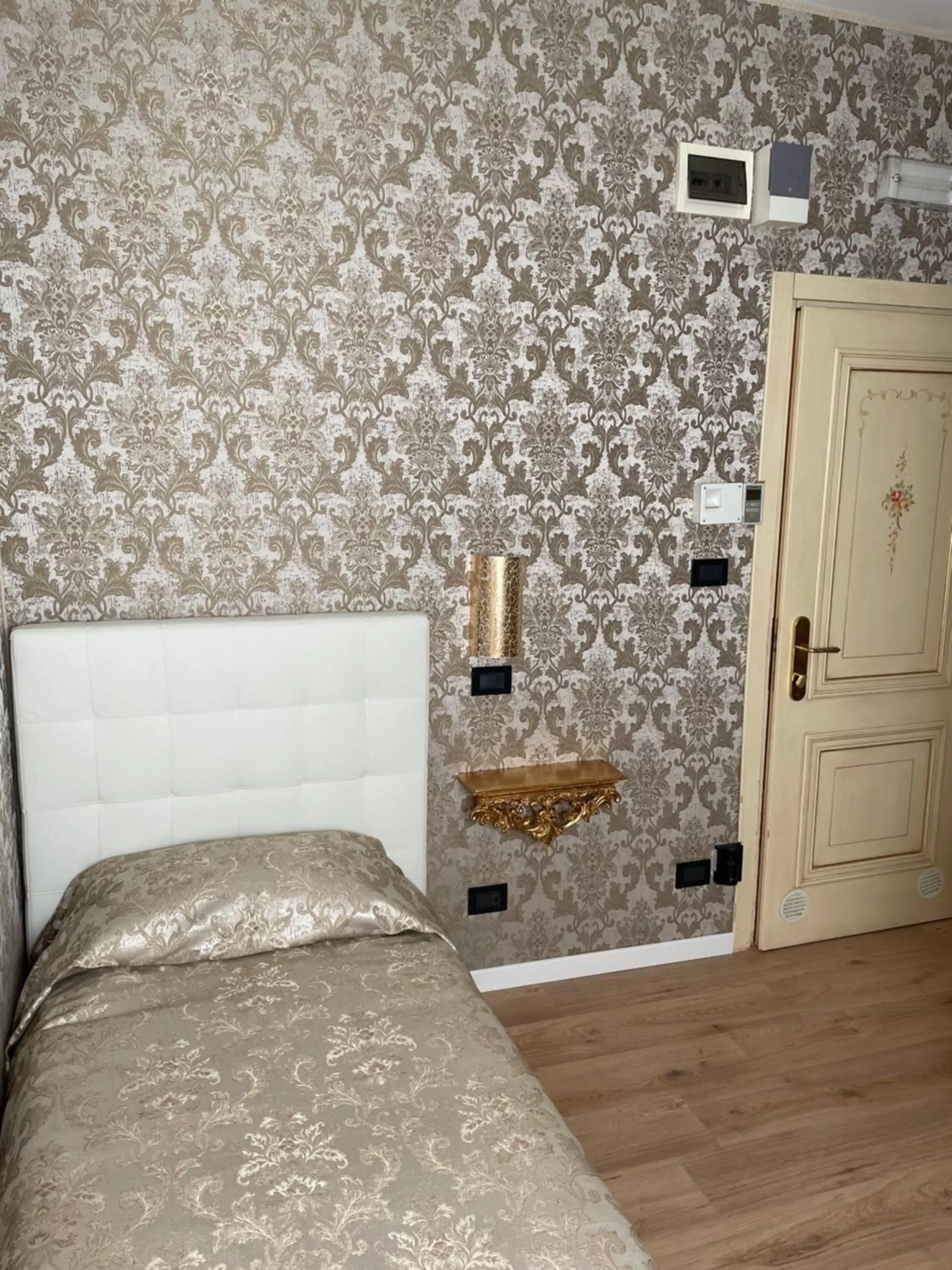 Photo of the whole room, Bed in Hotel Apostoli Garden