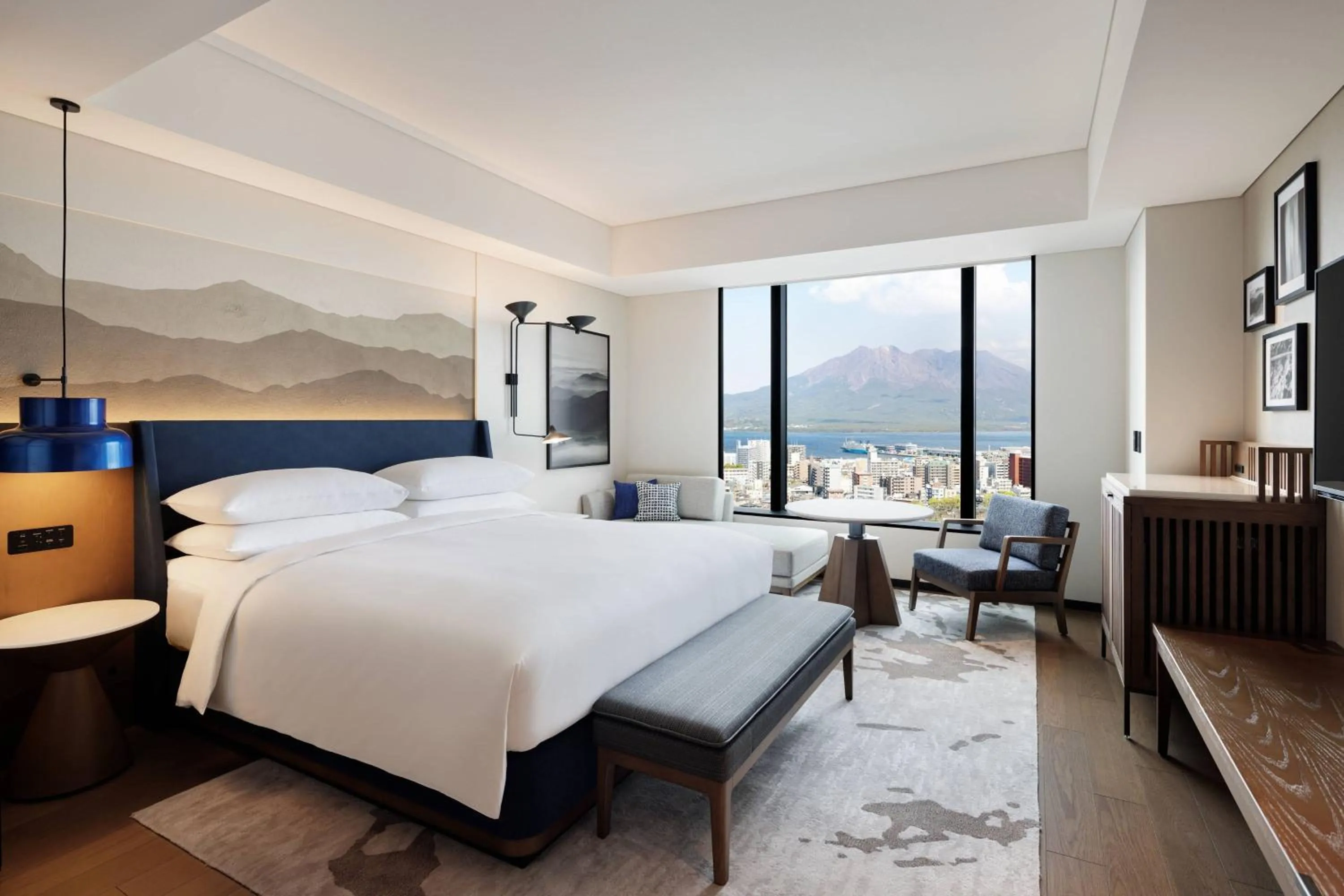 Photo of the whole room, Bed in Sheraton Kagoshima