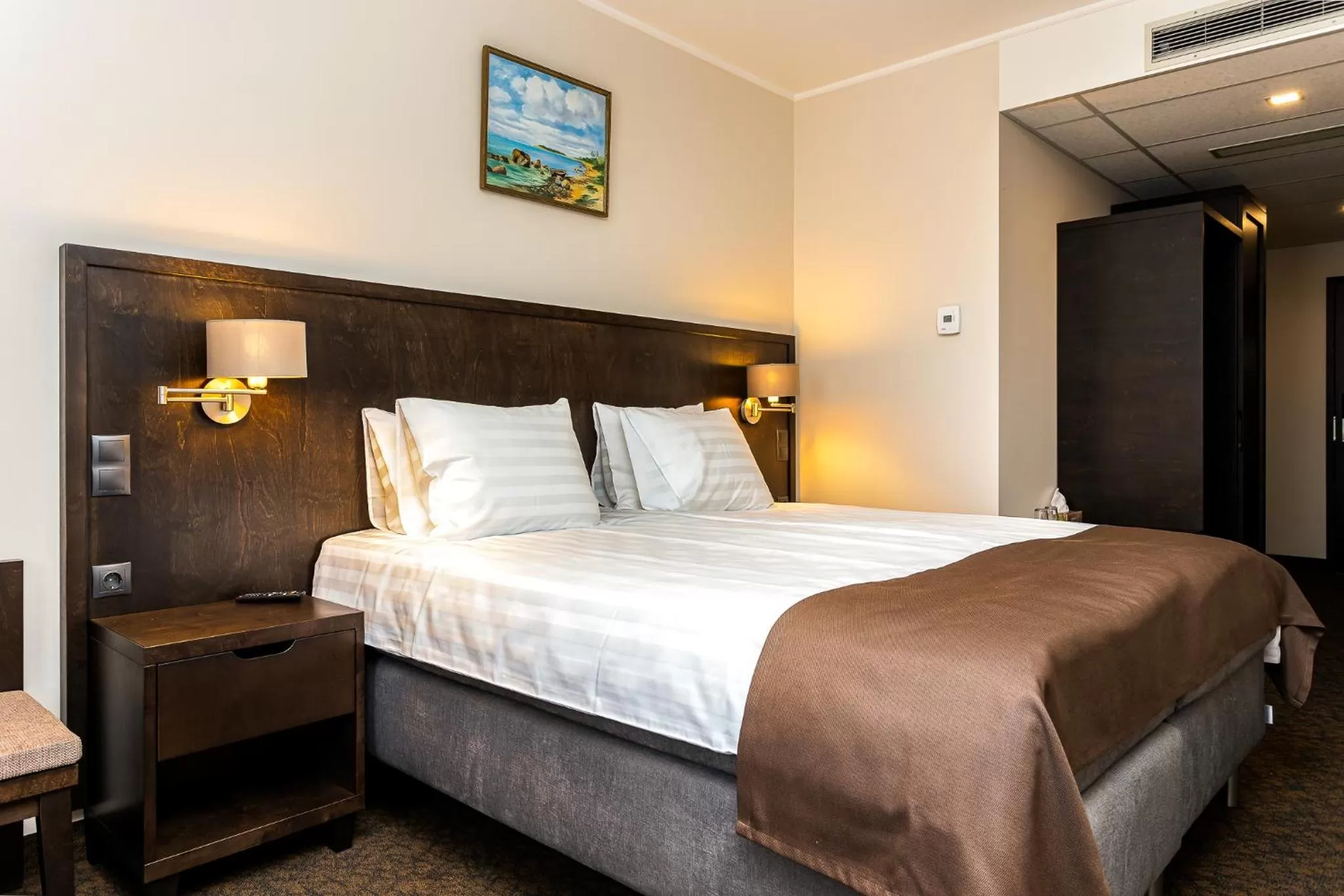 Bedroom, Bed in Adoryal Hotell