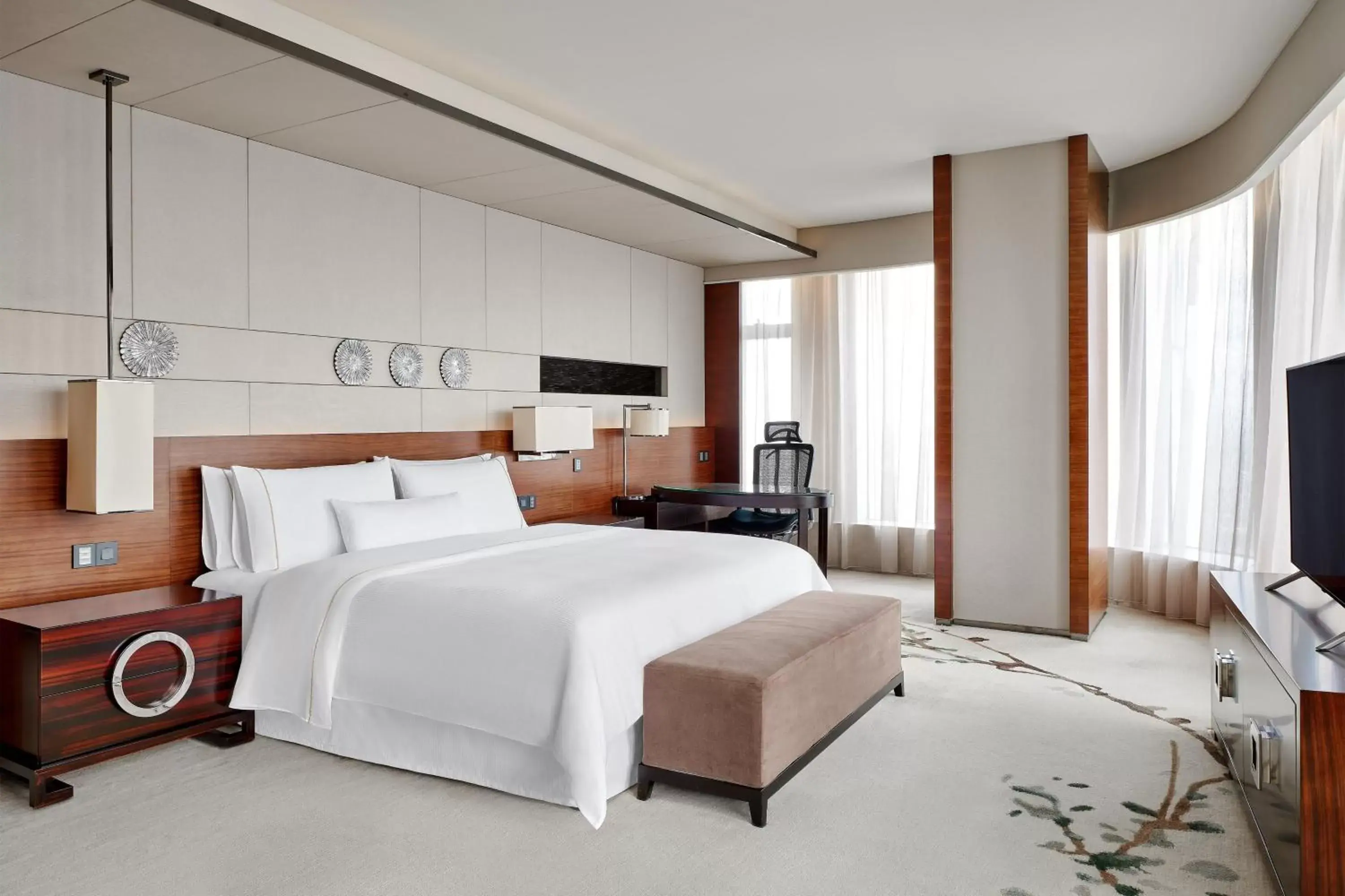 Photo of the whole room, Bed in The Westin Pazhou