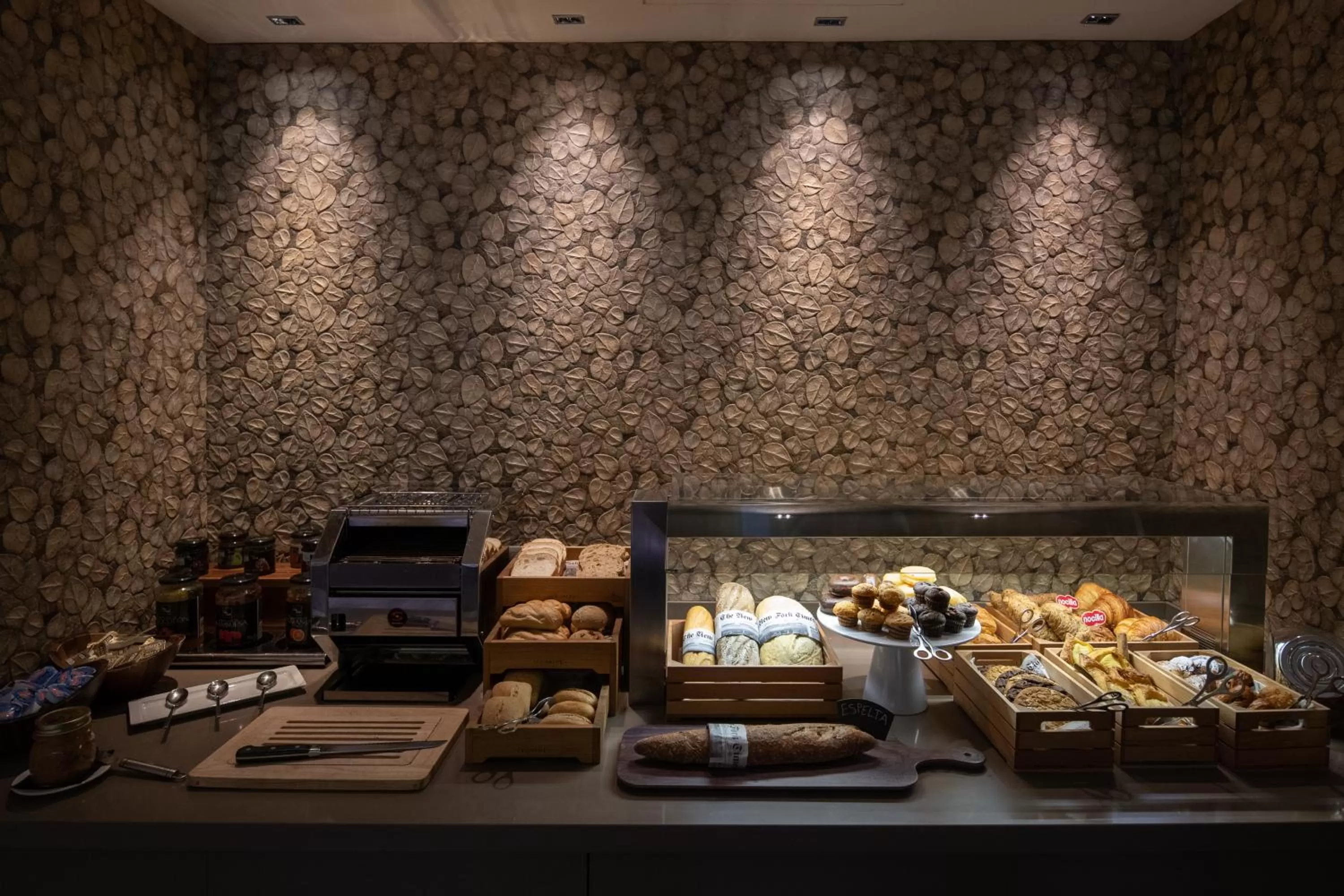 Buffet breakfast in Catalonia Square 4* Sup