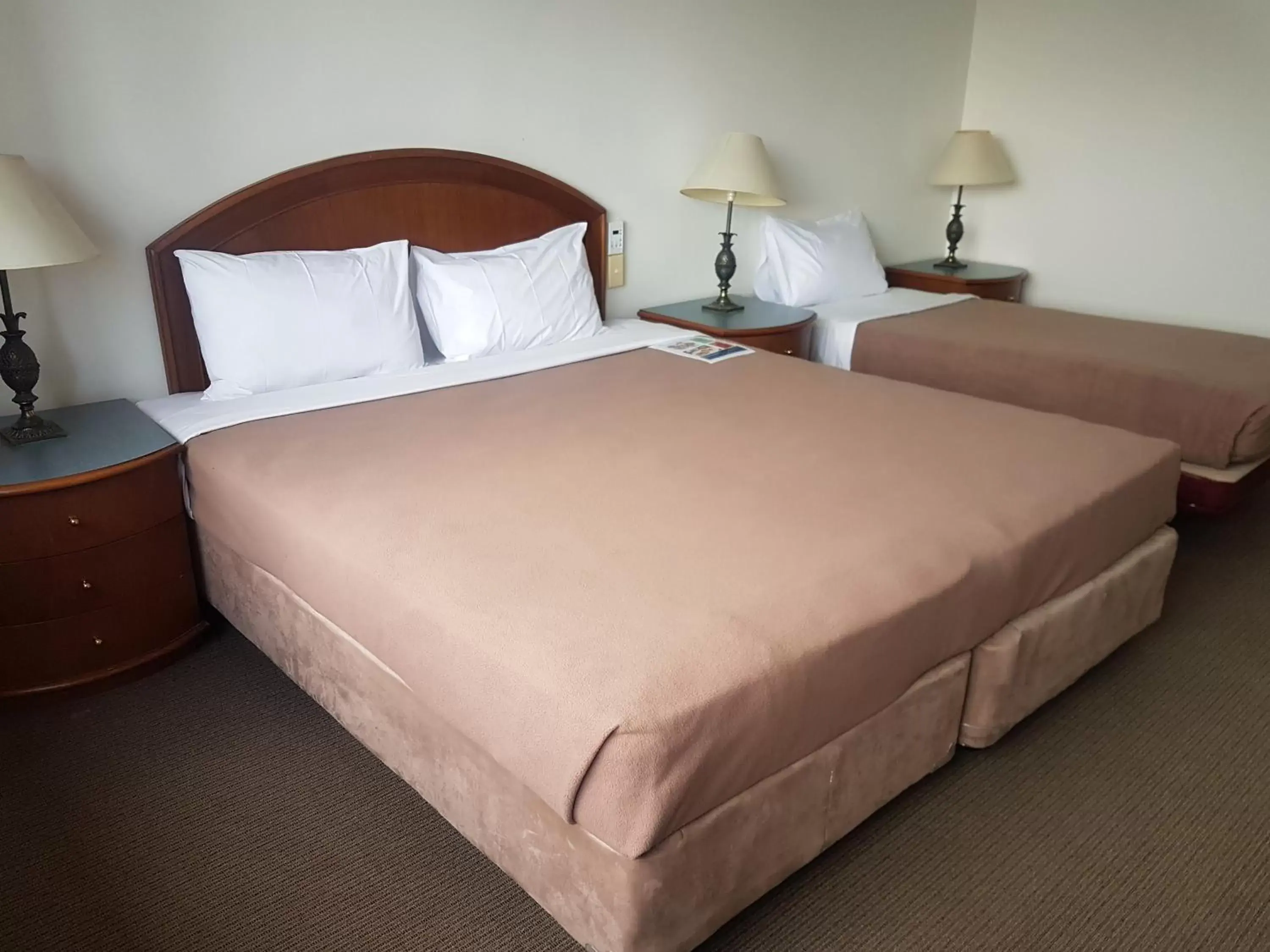 Bed in Great Southern Hotel Brisbane