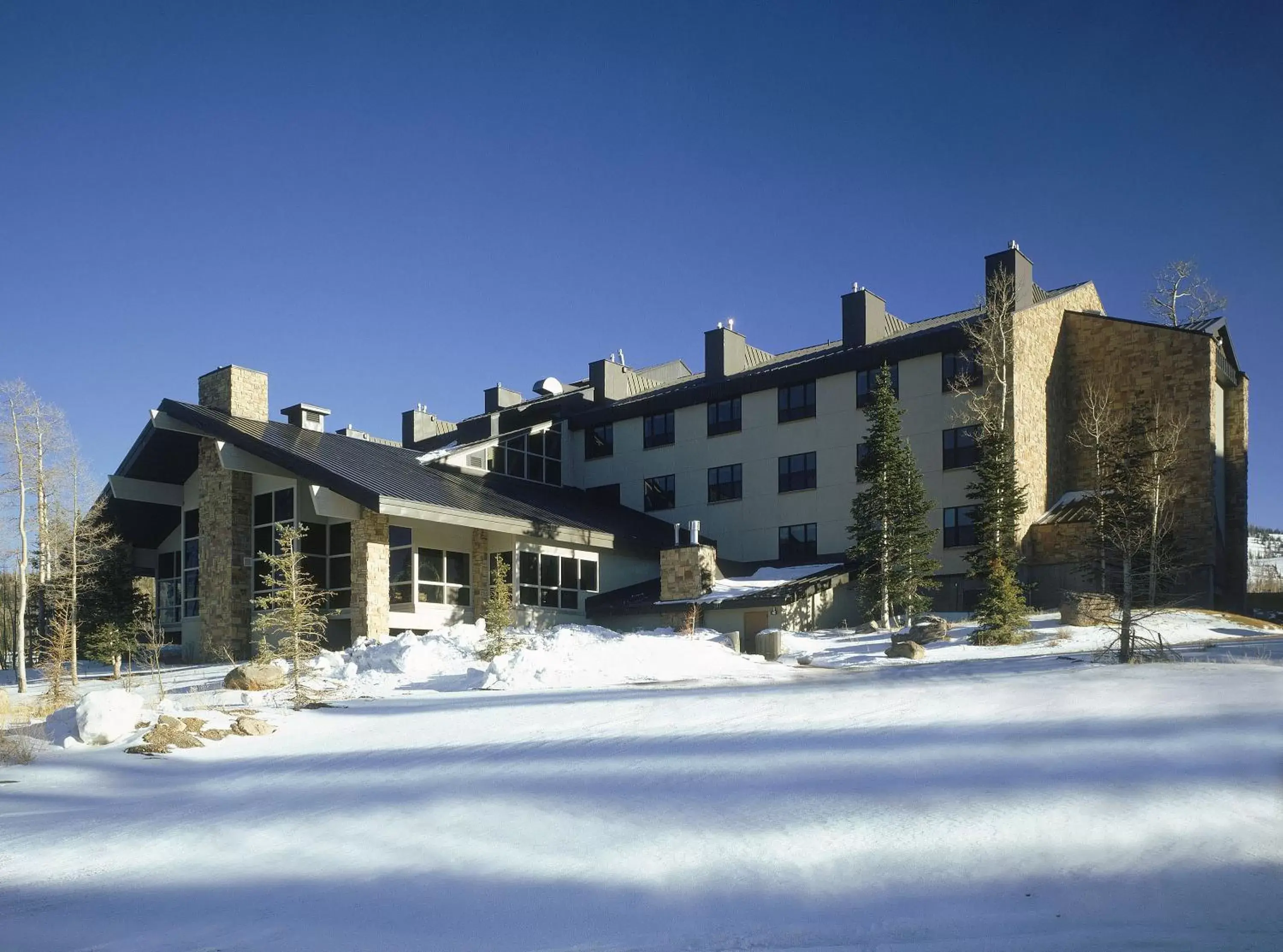 Property building, Winter in Cedar Breaks Lodge