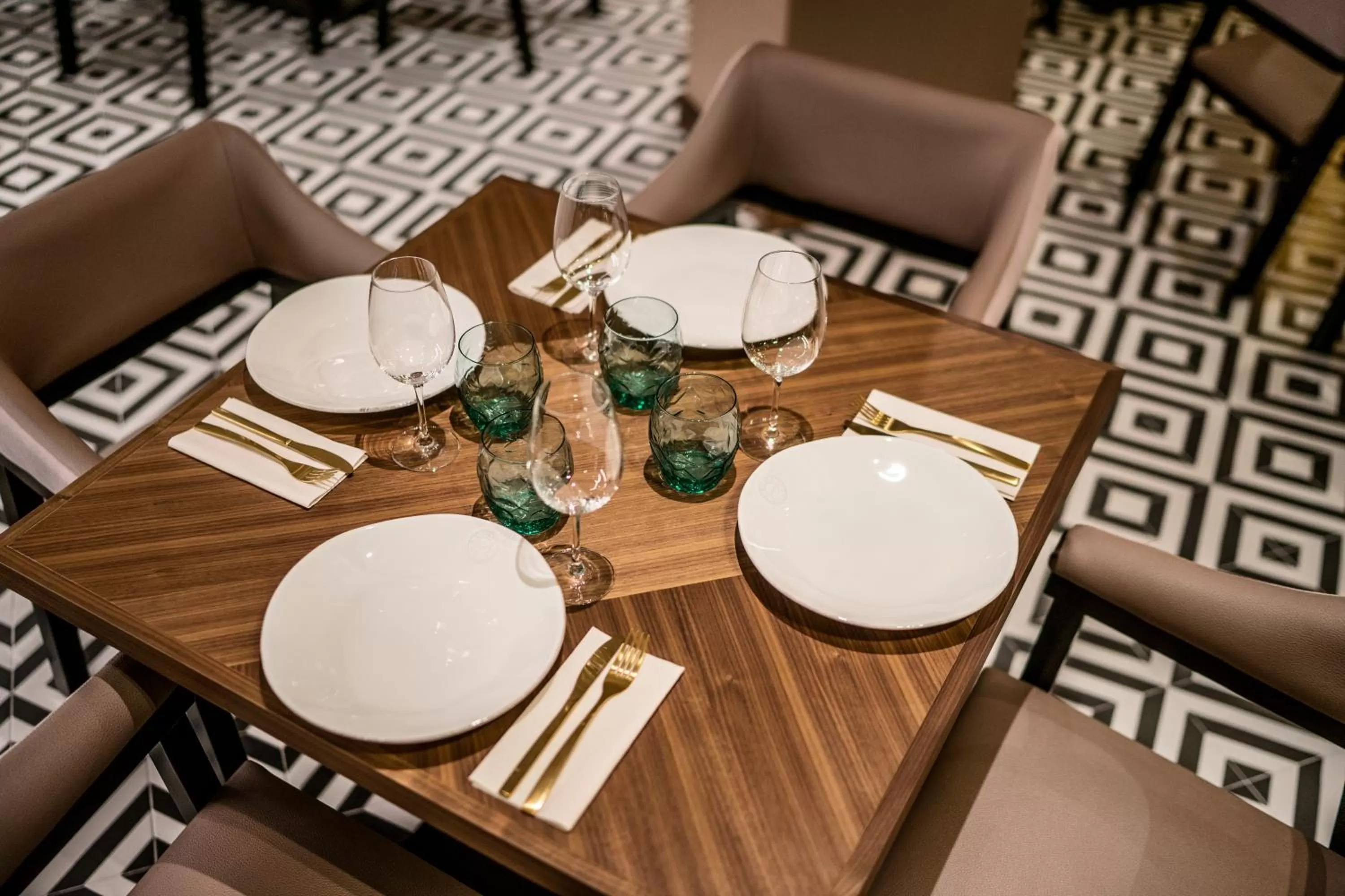 Restaurant/places to eat in Mercure Lugo Centro