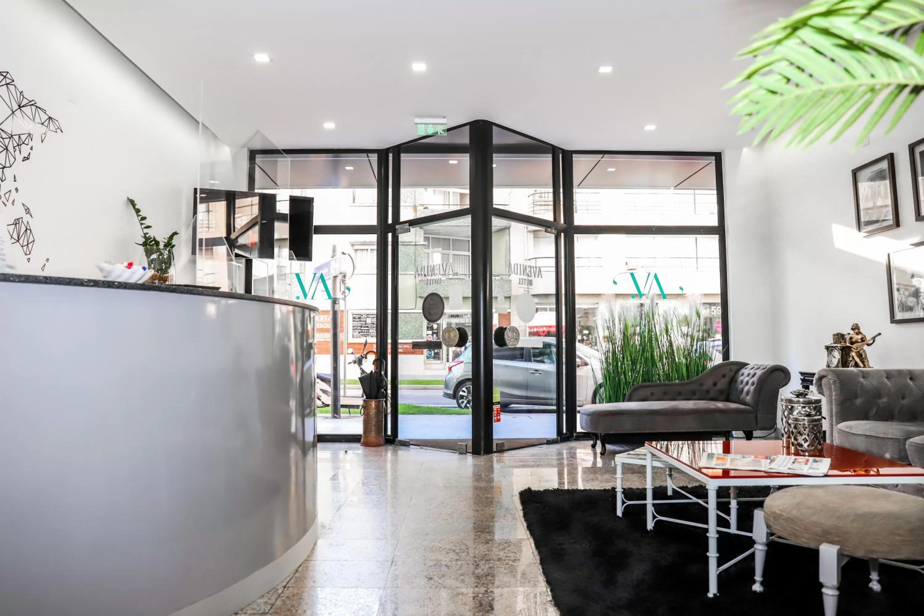 Communal lounge/ TV room in Hotel Avenida