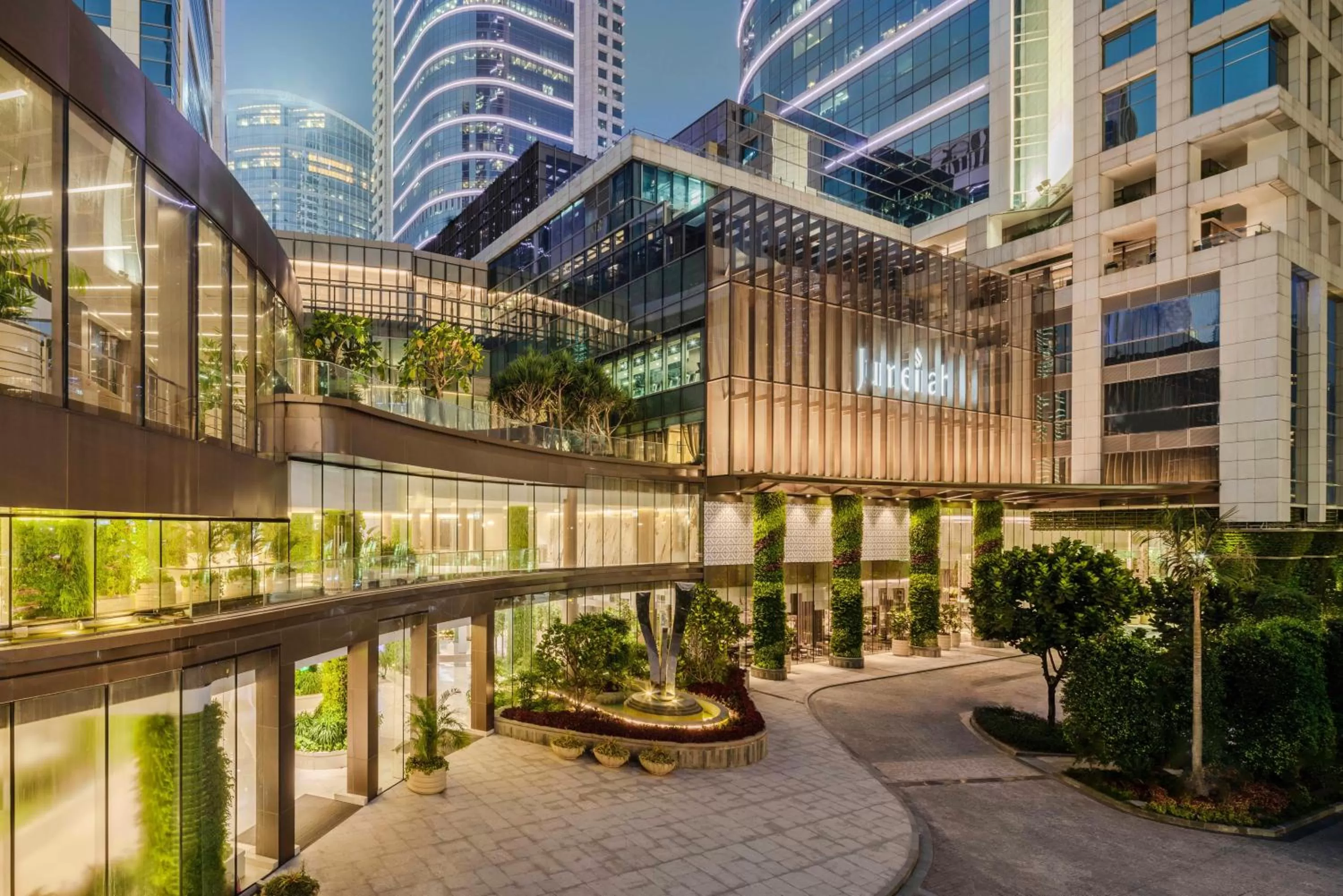 Jumeirah Guangzhou - Complimentary Shuttle Bus to Canton Fair Complex