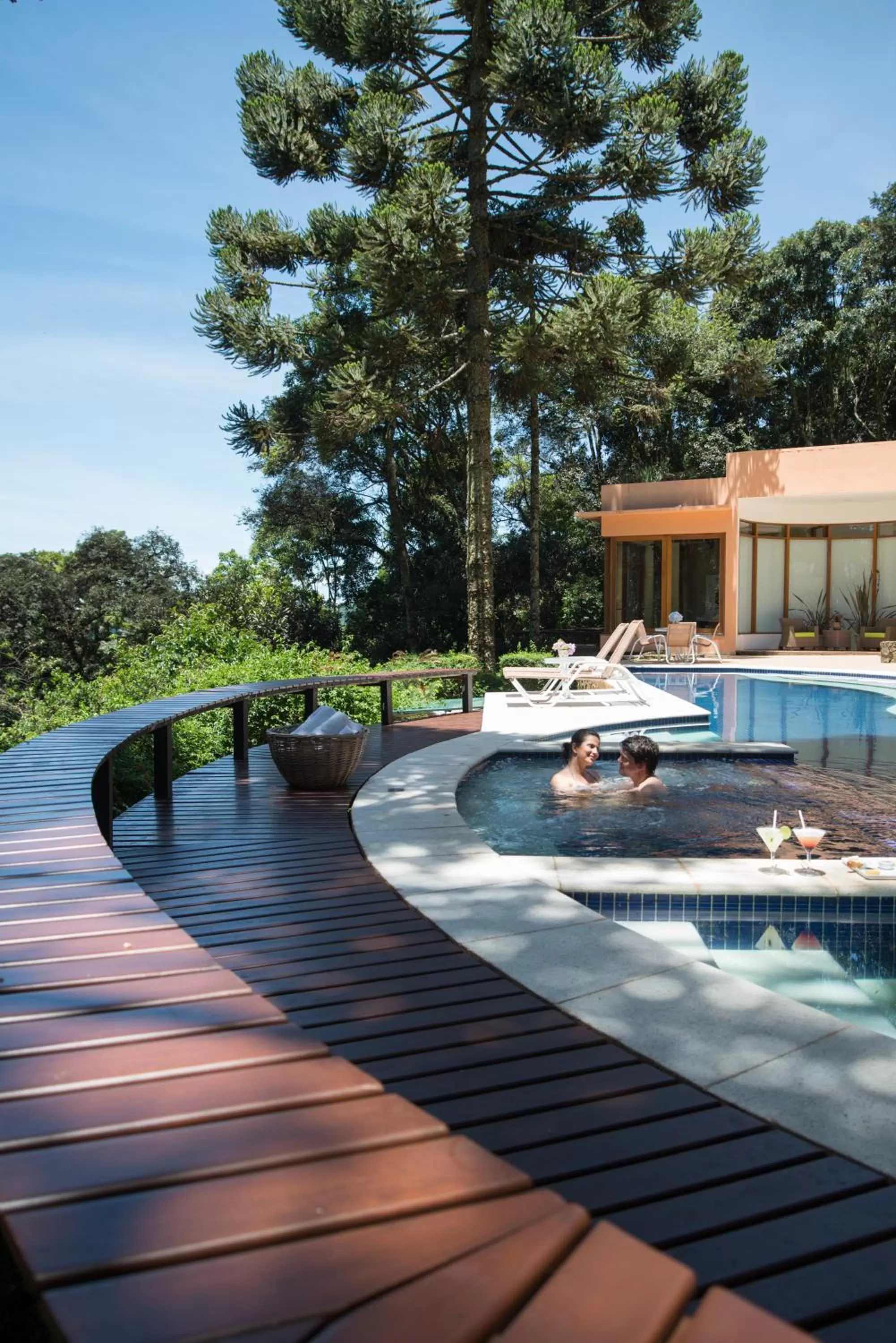 Swimming pool in Kuriuwa Hotel